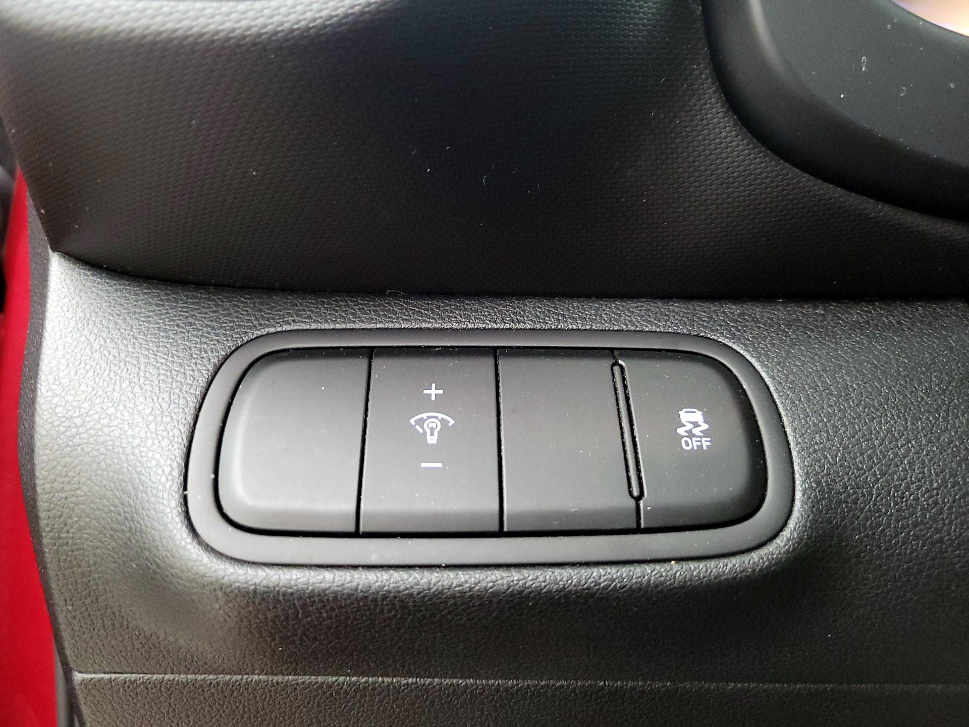 Thumbnail: 2024 Hyundai Venue - 13