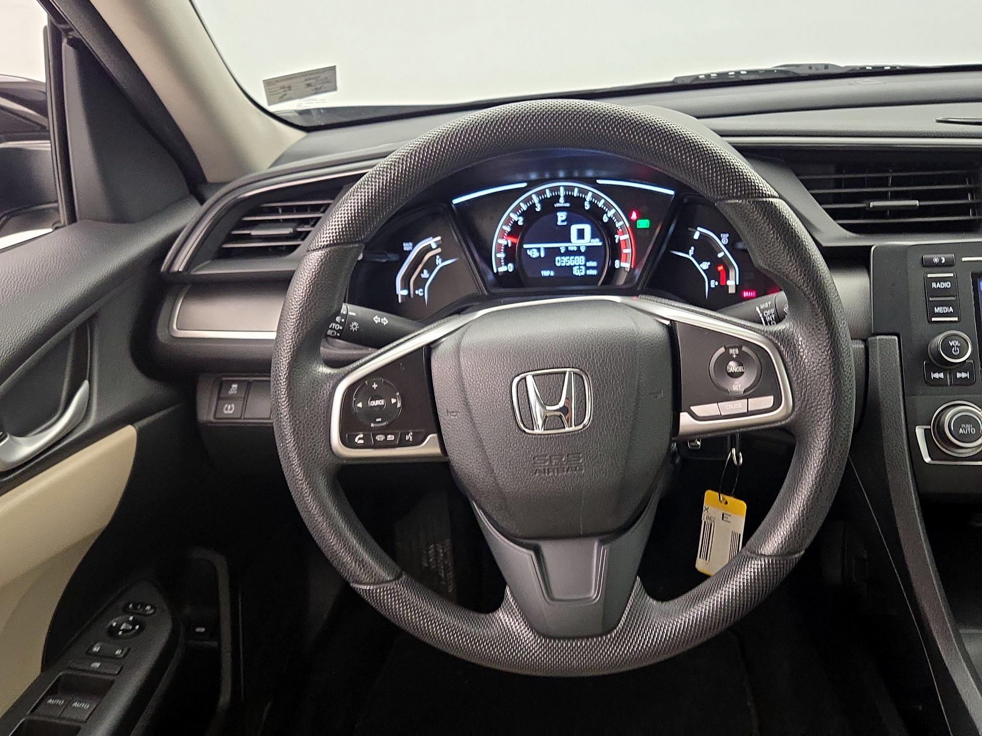 Thumbnail: 2017 Honda Civic - 10