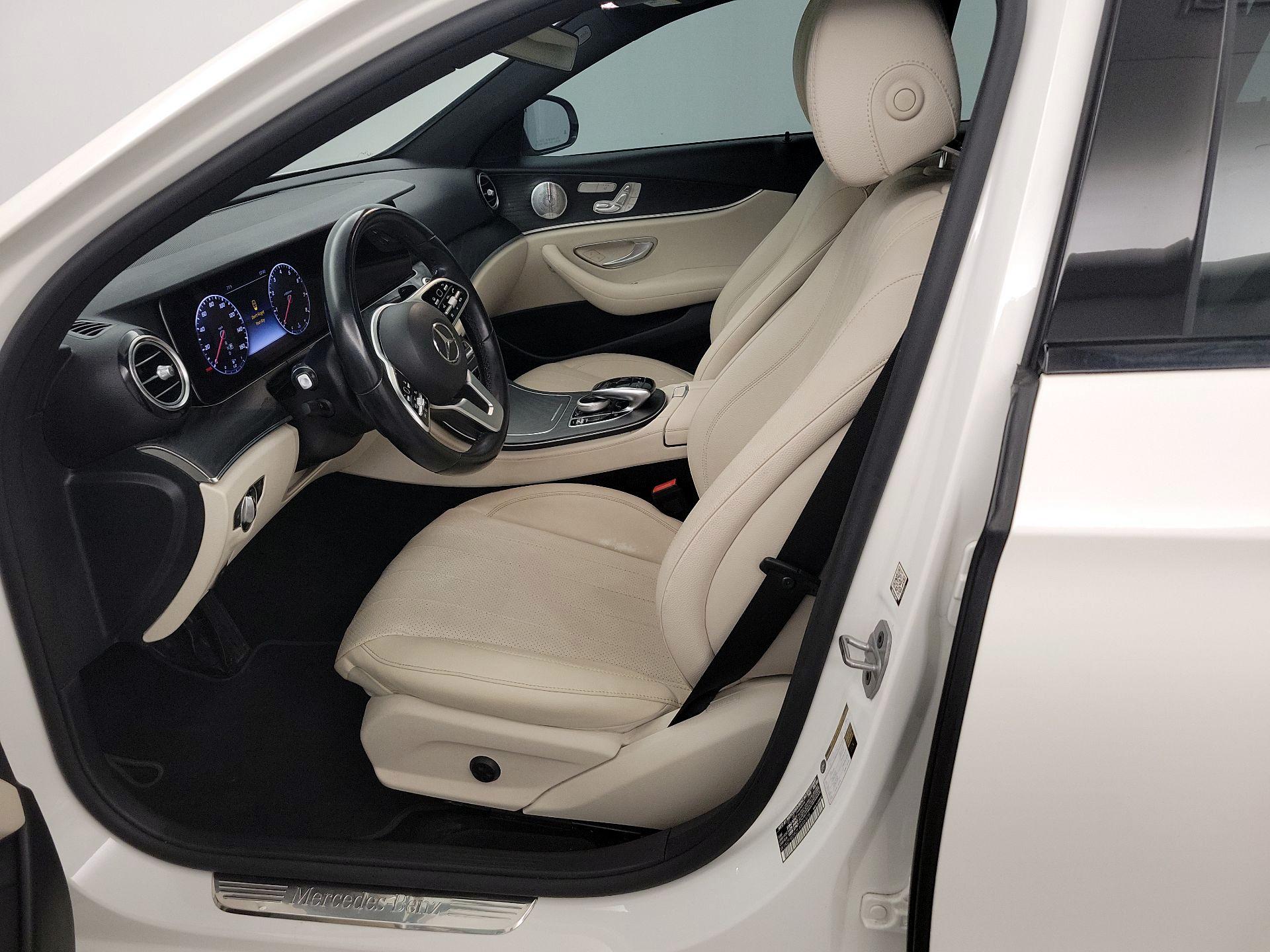 Thumbnail: 2020 Mercedes-Benz E-Class - 11