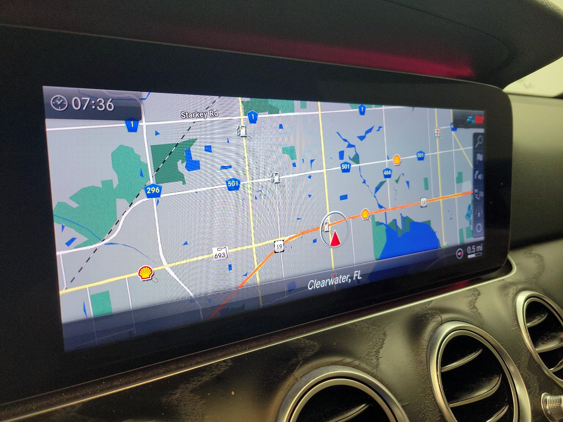 Thumbnail: 2020 Mercedes-Benz E-Class - 14