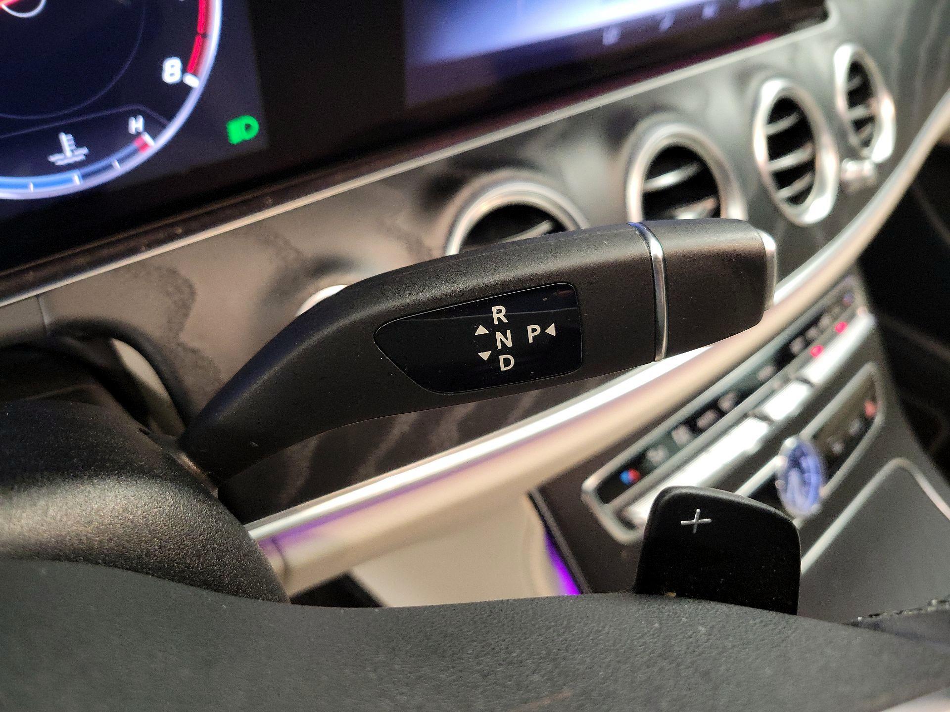 Thumbnail: 2020 Mercedes-Benz E-Class - 18