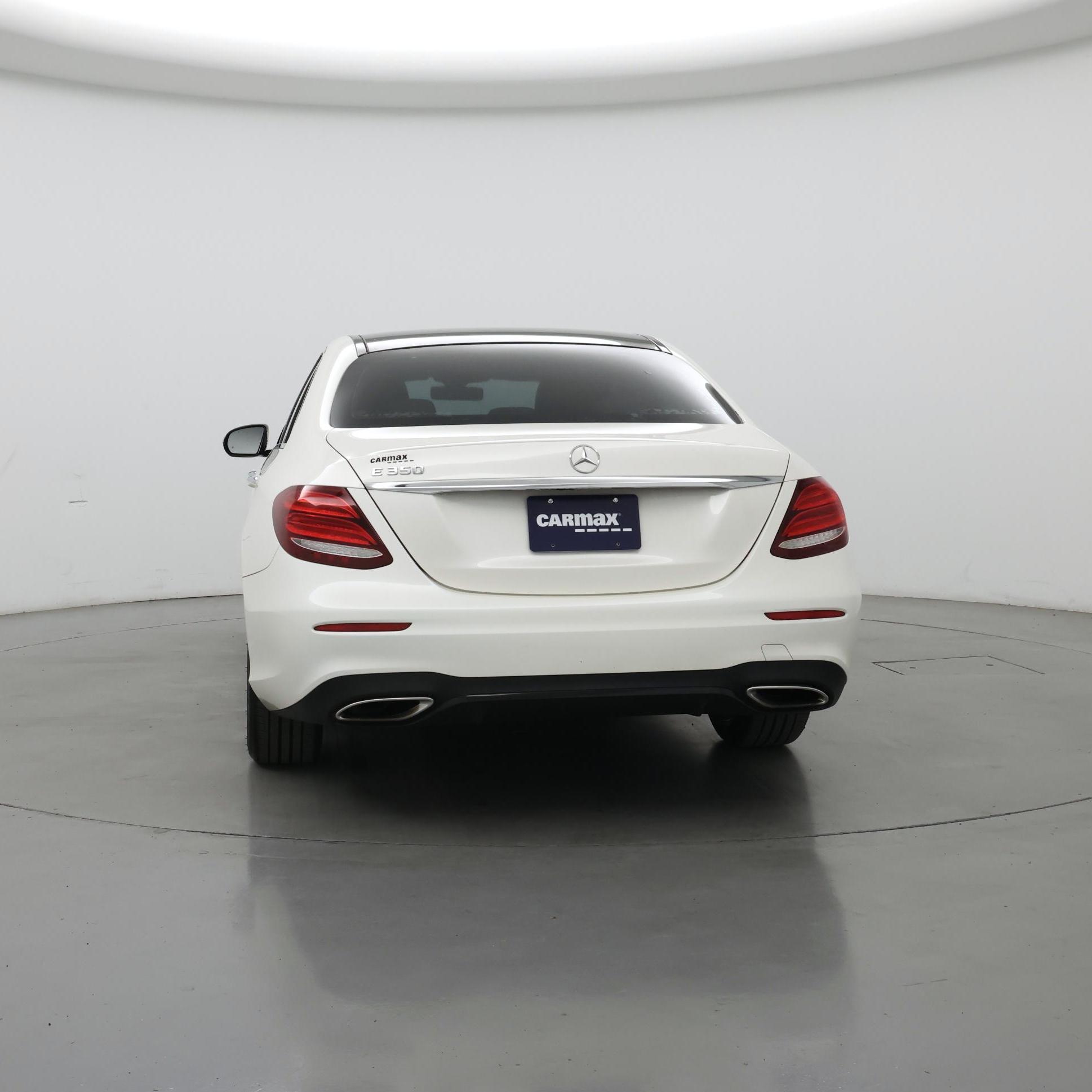 Thumbnail: 2020 Mercedes-Benz E-Class - 6