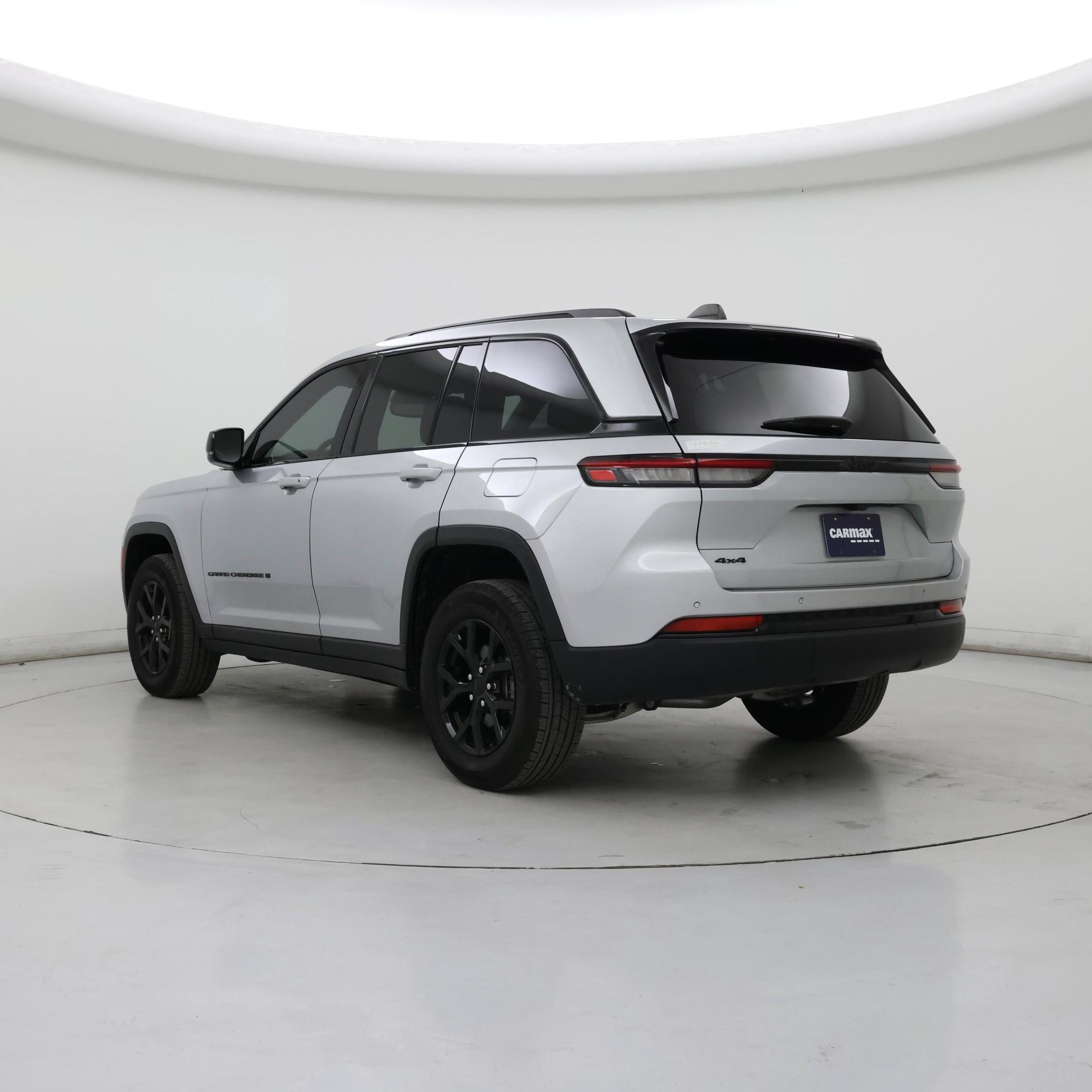 Thumbnail: 2024 Jeep Grand Cherokee - 2