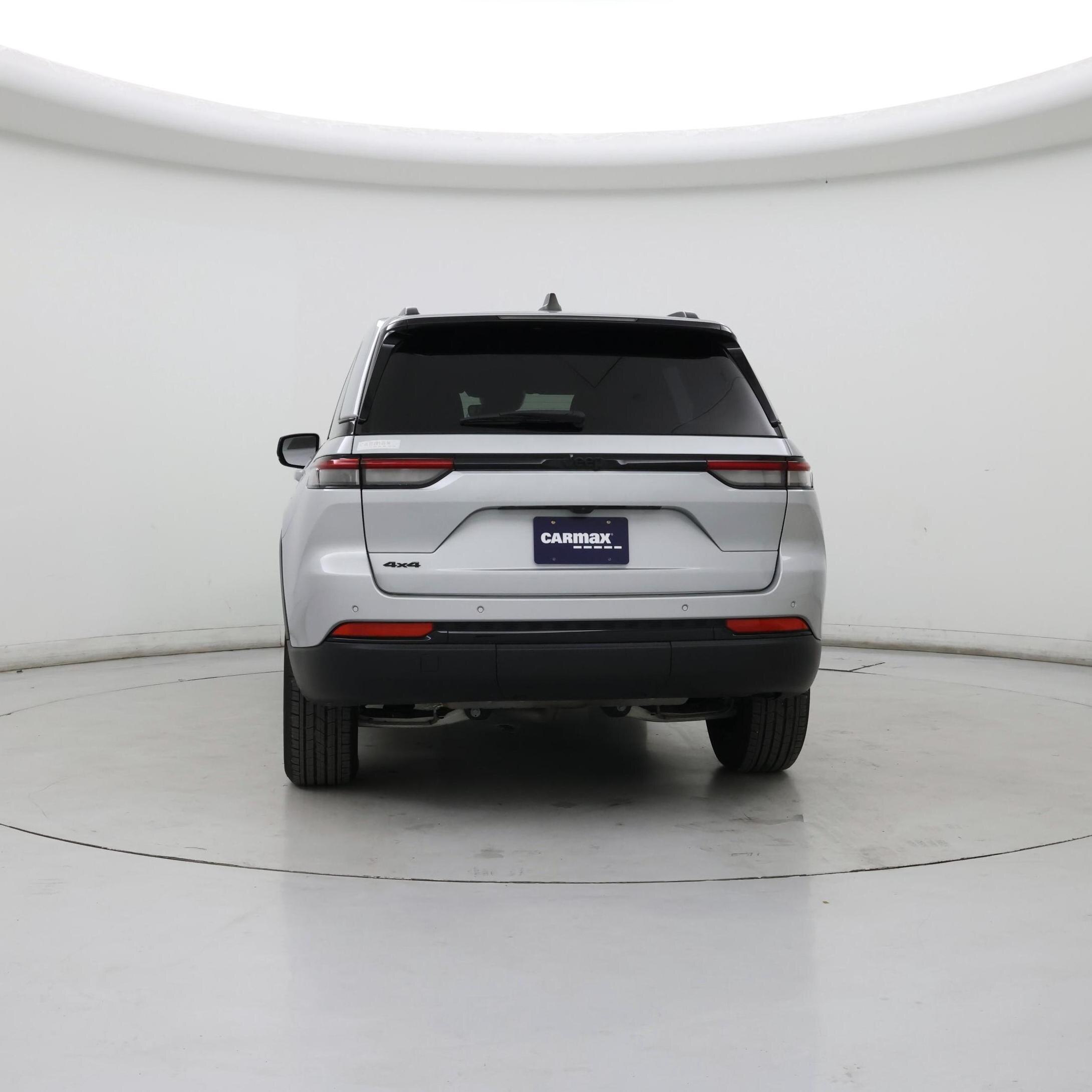 Thumbnail: 2024 Jeep Grand Cherokee - 6