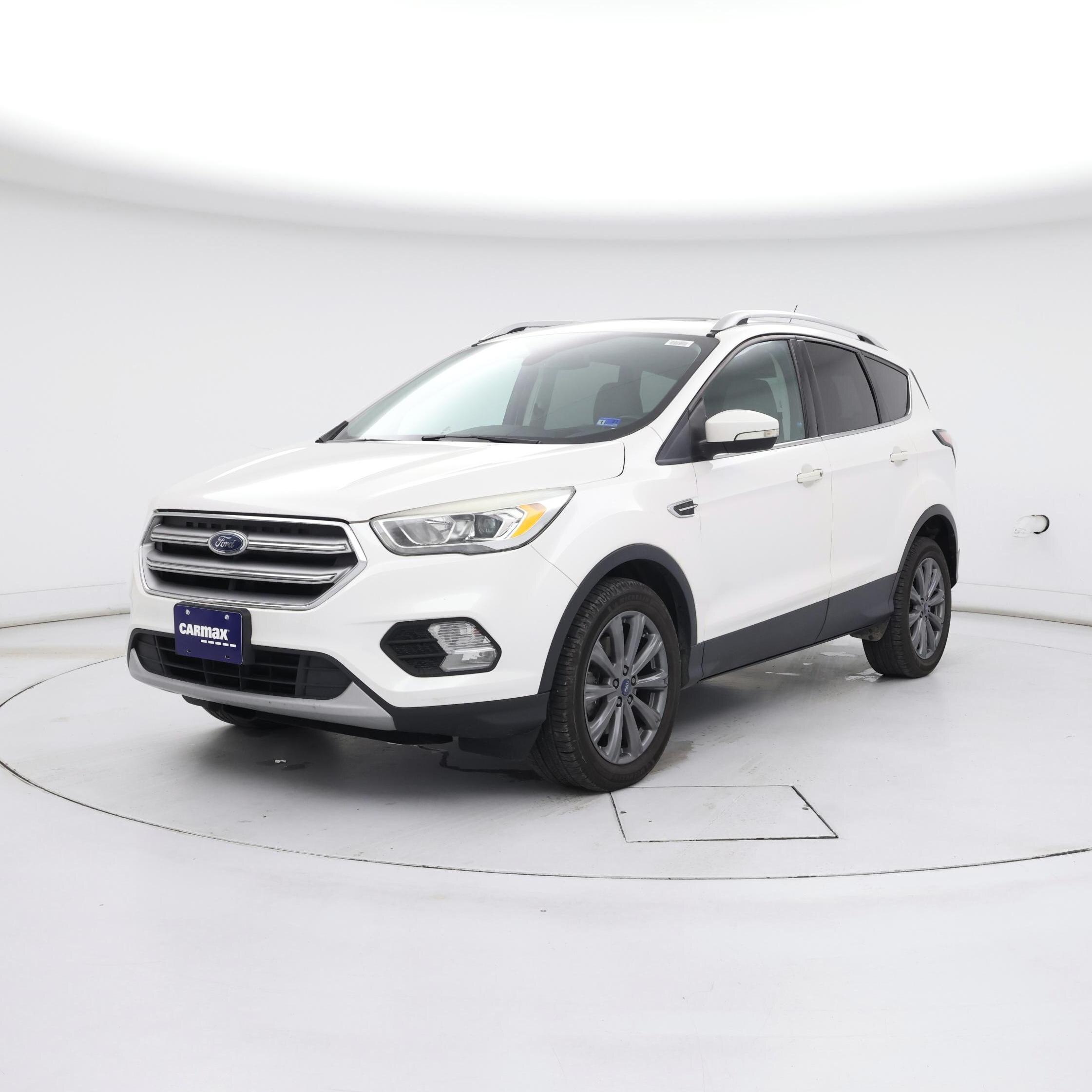 Thumbnail: 2017 Ford Escape - 4
