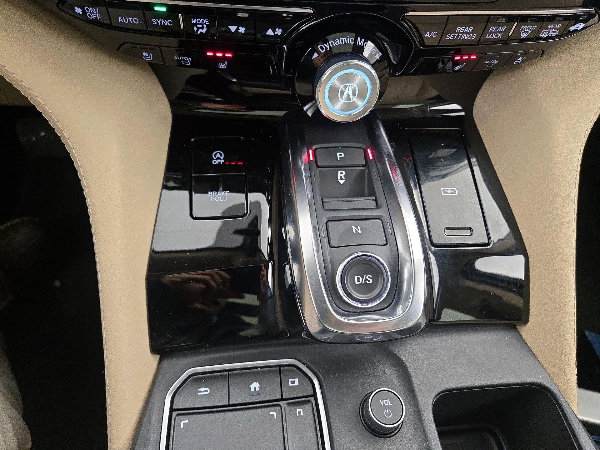 Thumbnail: 2022 Acura MDX - 18