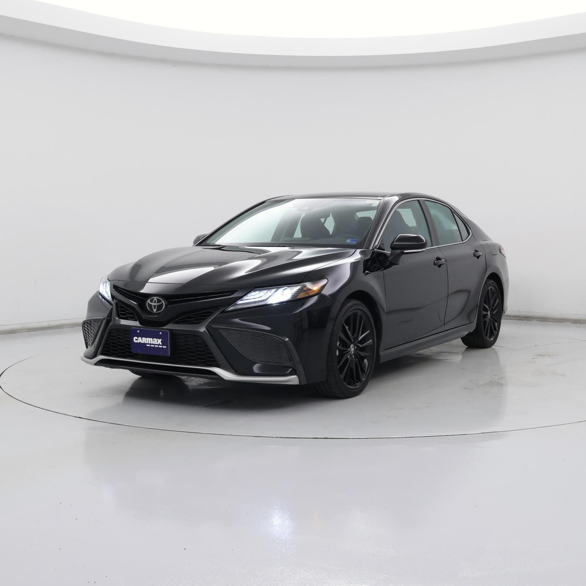 Thumbnail: 2021 Toyota Camry - 4