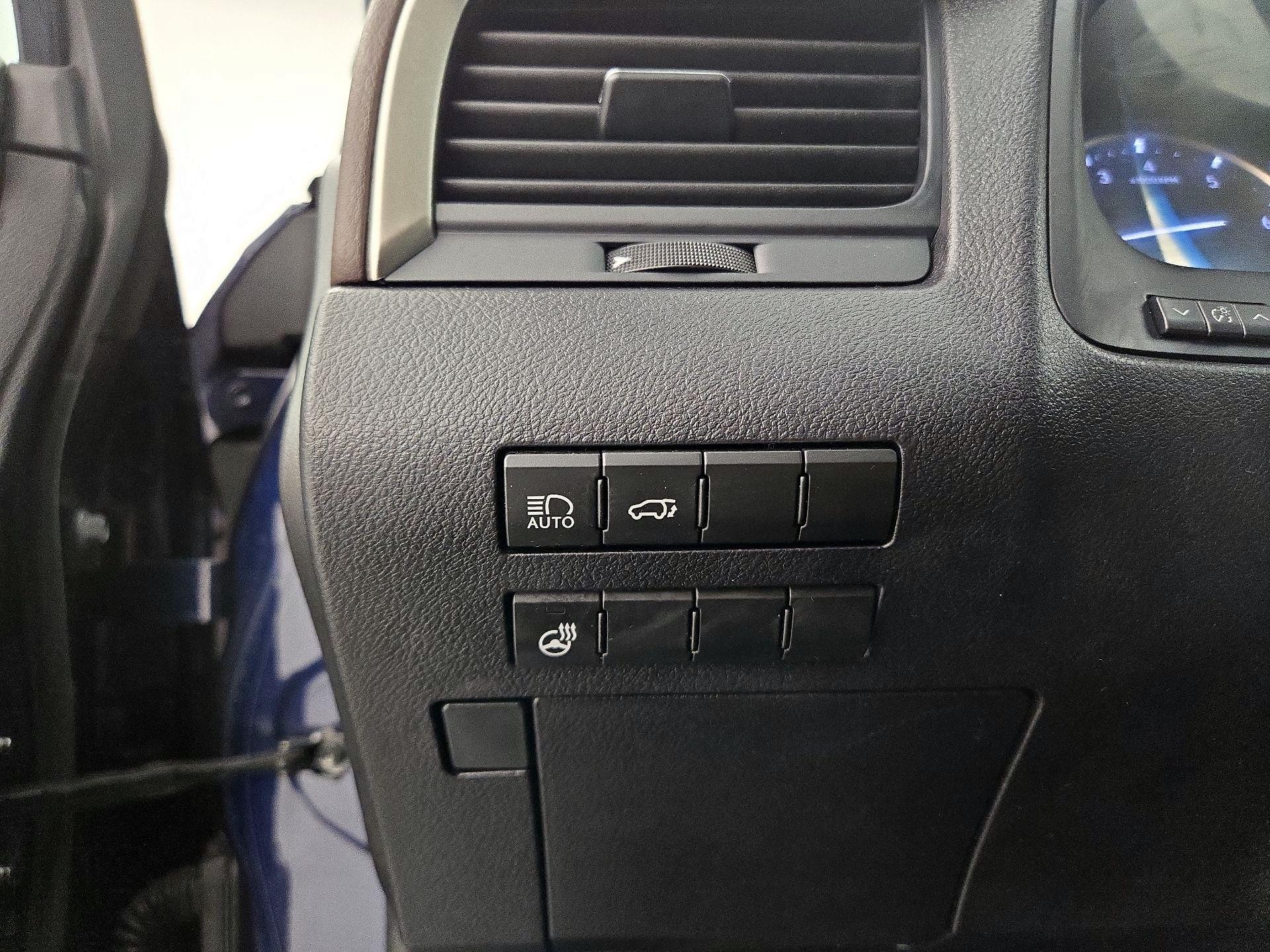 Thumbnail: 2017 Lexus RX - 13