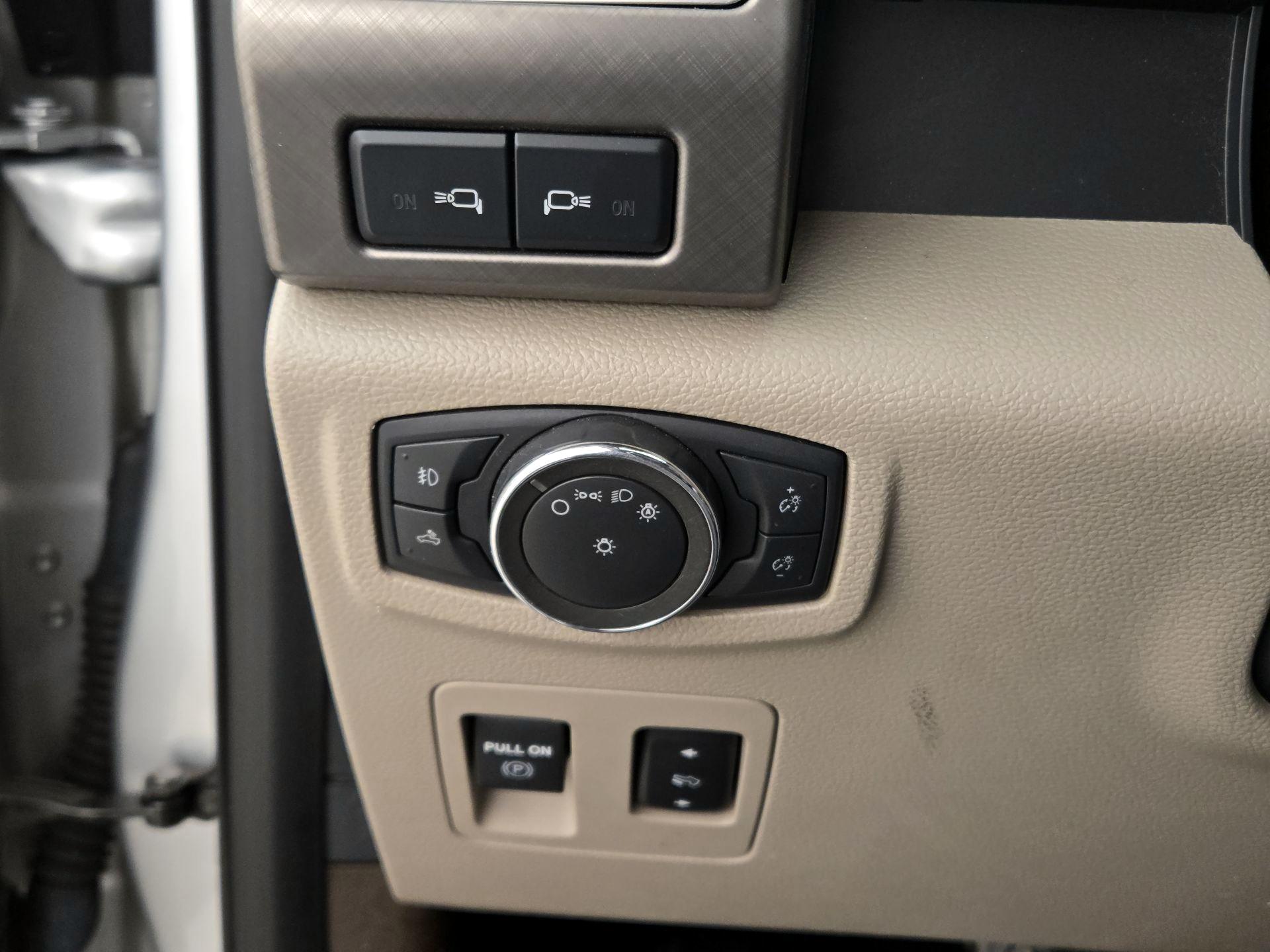 Thumbnail: 2019 Ford F-150 - 13