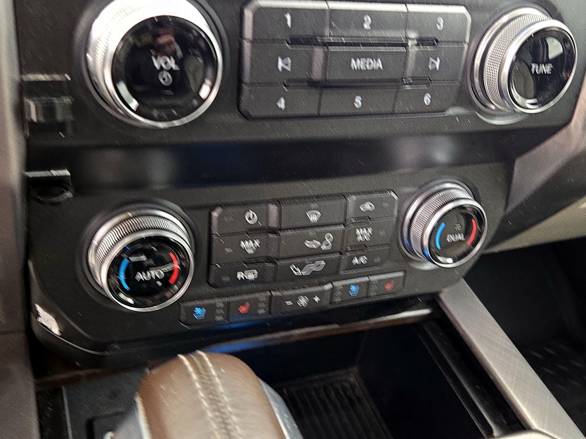 Thumbnail: 2019 Ford F-150 - 17