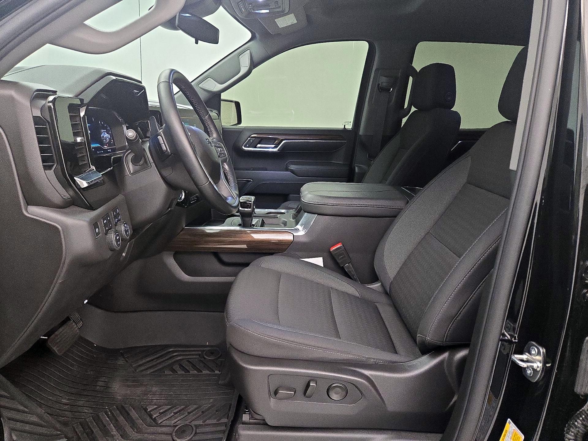 Thumbnail: 2024 Chevrolet Silverado 1500 - 11