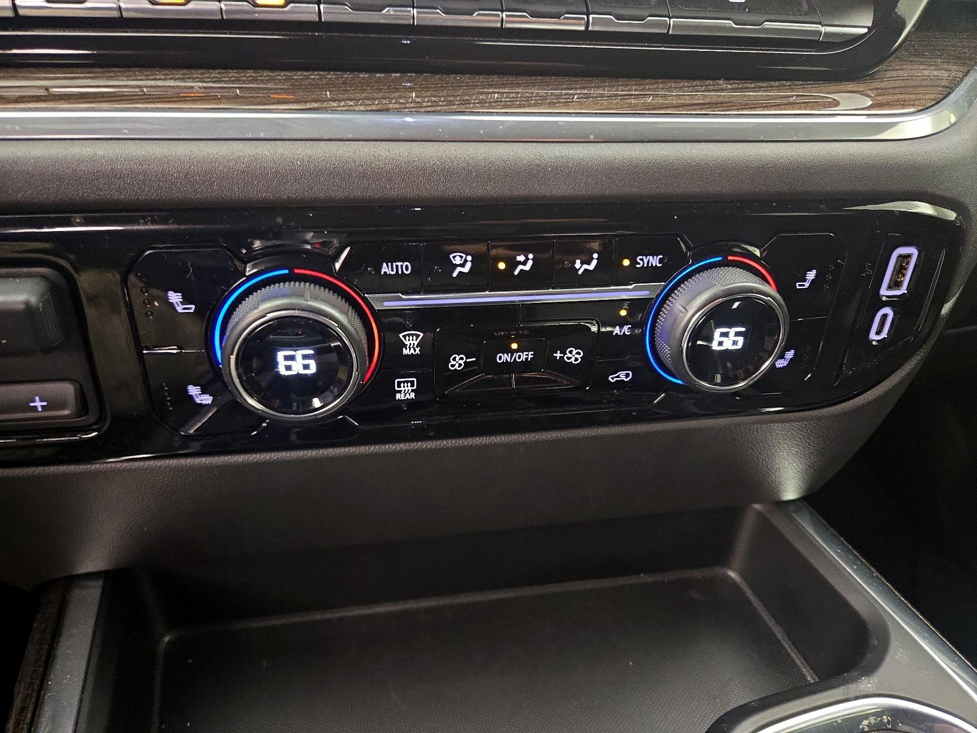 Thumbnail: 2024 Chevrolet Silverado 1500 - 16