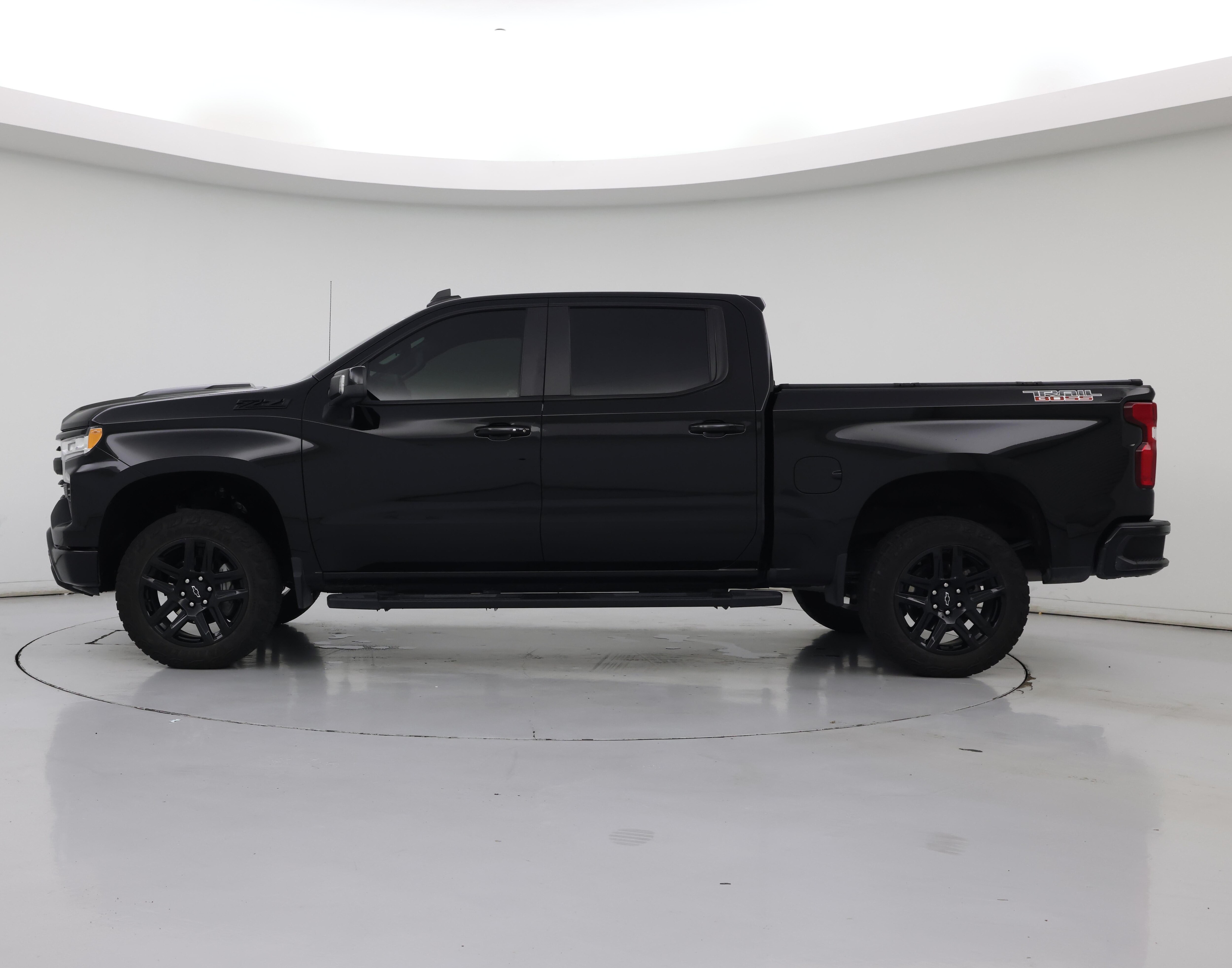 Thumbnail: 2024 Chevrolet Silverado 1500 - 3