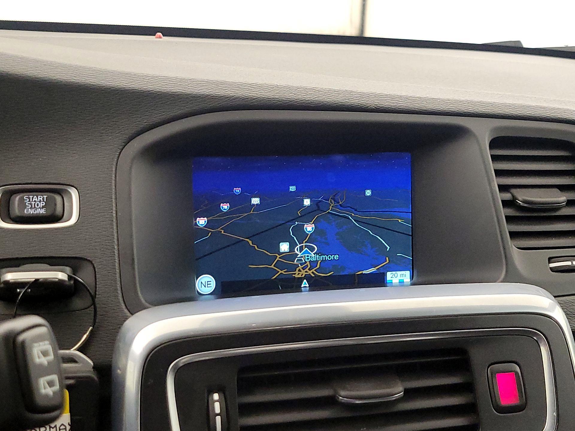 Thumbnail: 2016 Volvo S60 - 14