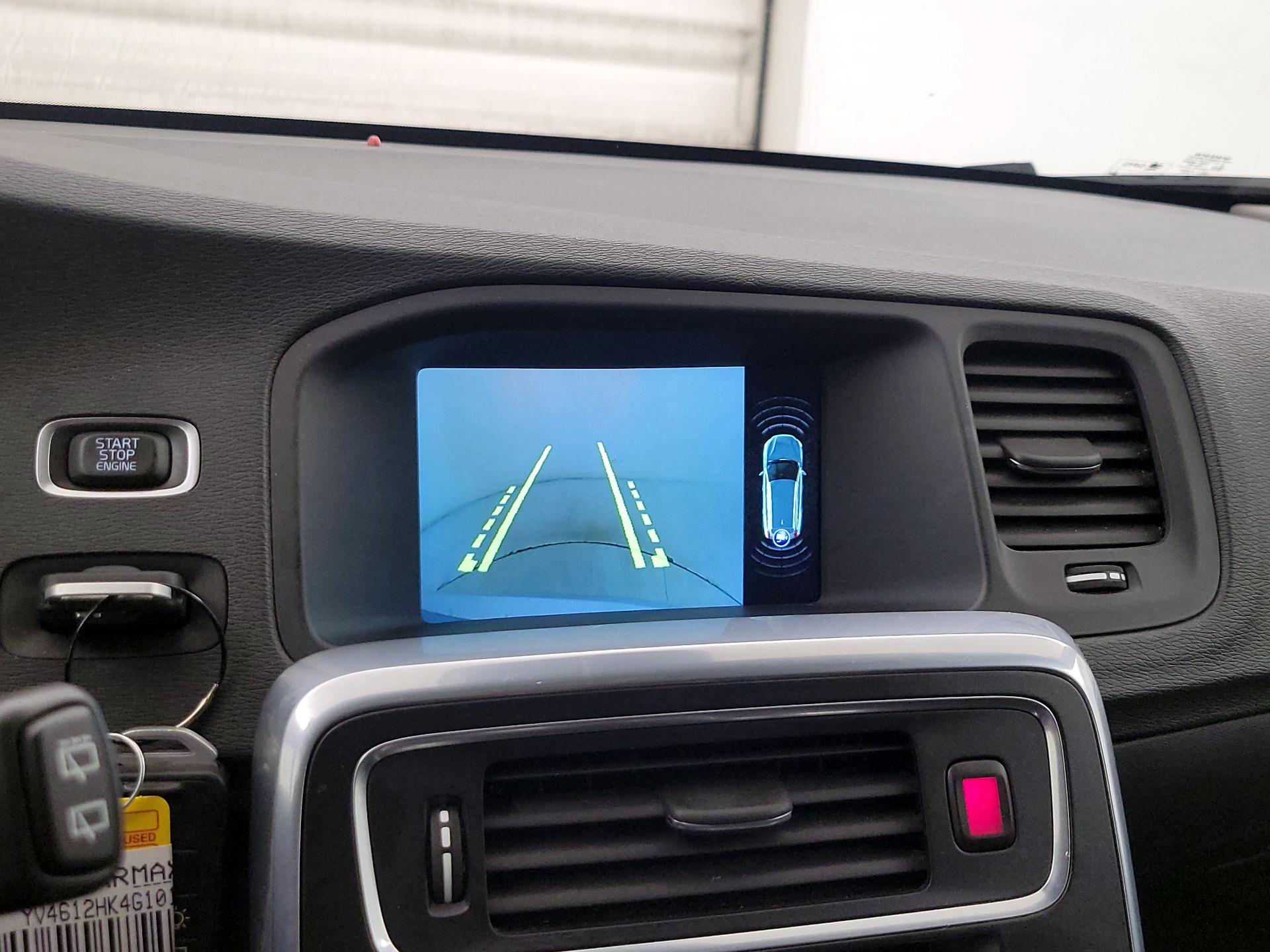 Thumbnail: 2016 Volvo S60 - 15