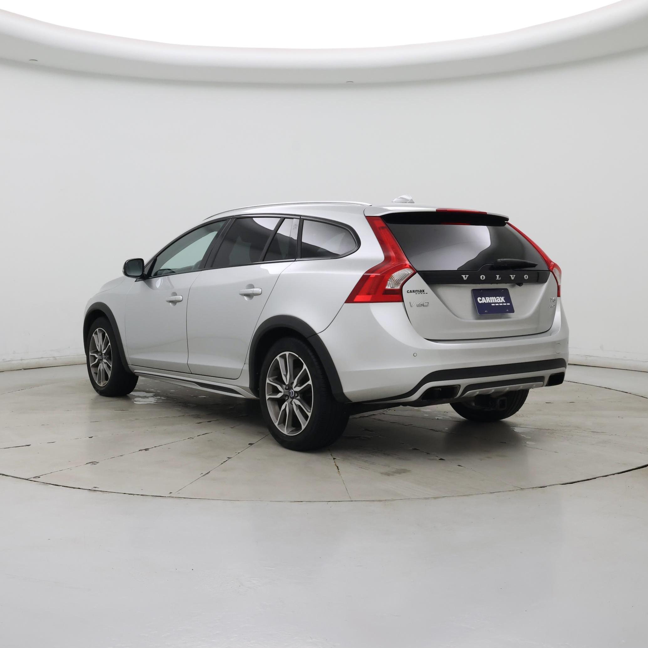 Thumbnail: 2016 Volvo S60 - 2