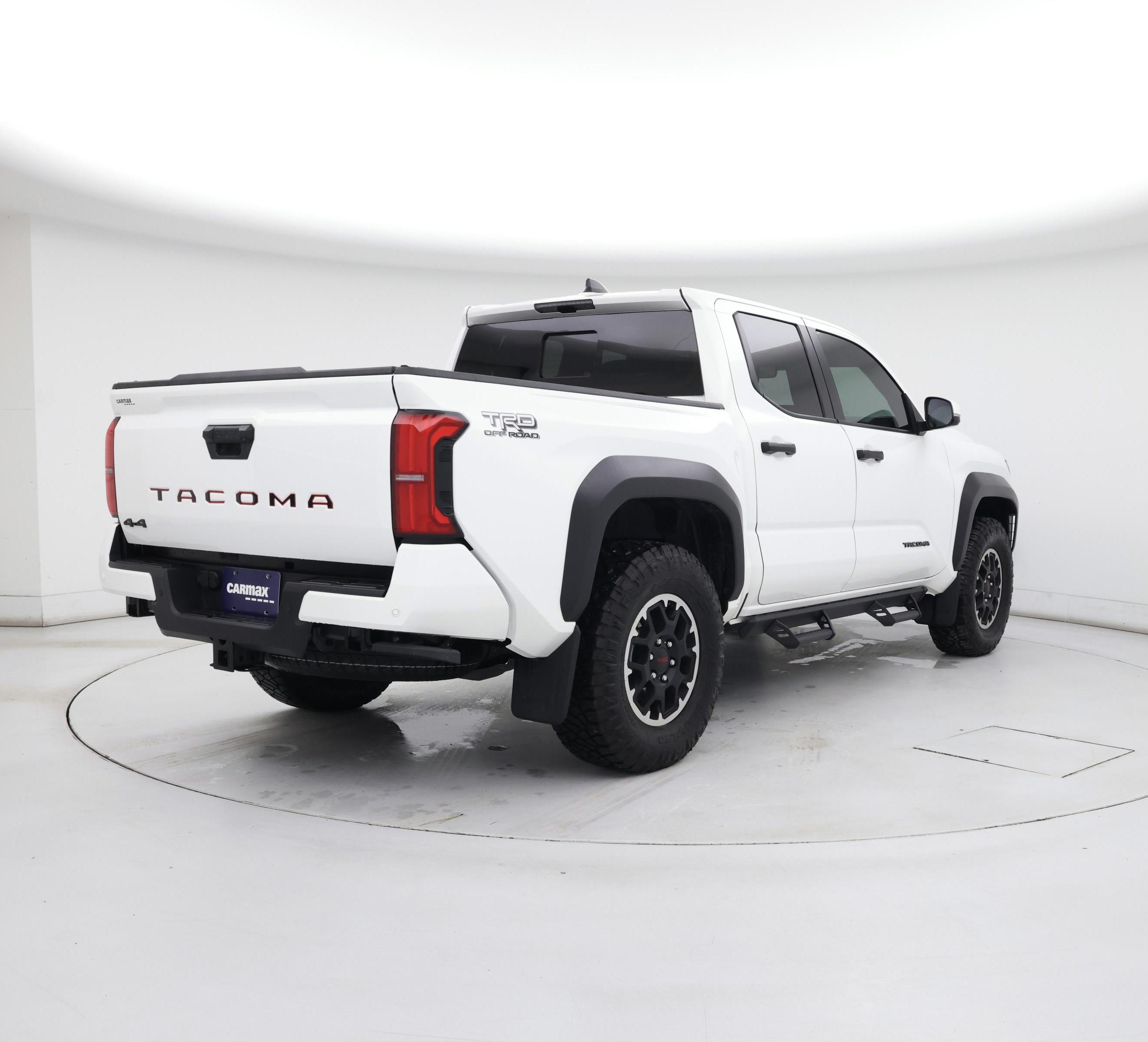 Thumbnail: 2024 Toyota Tacoma - 8