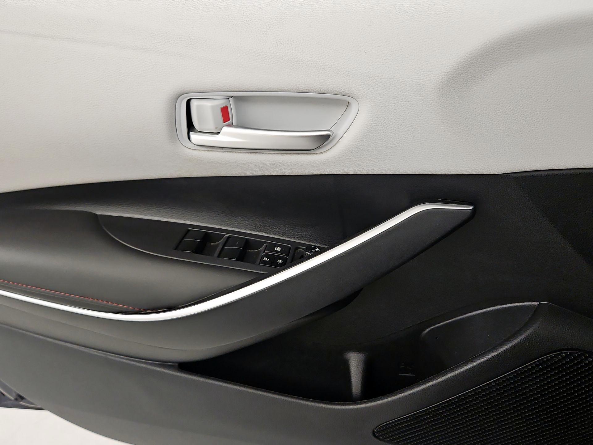 Thumbnail: 2024 Toyota Corolla - 12