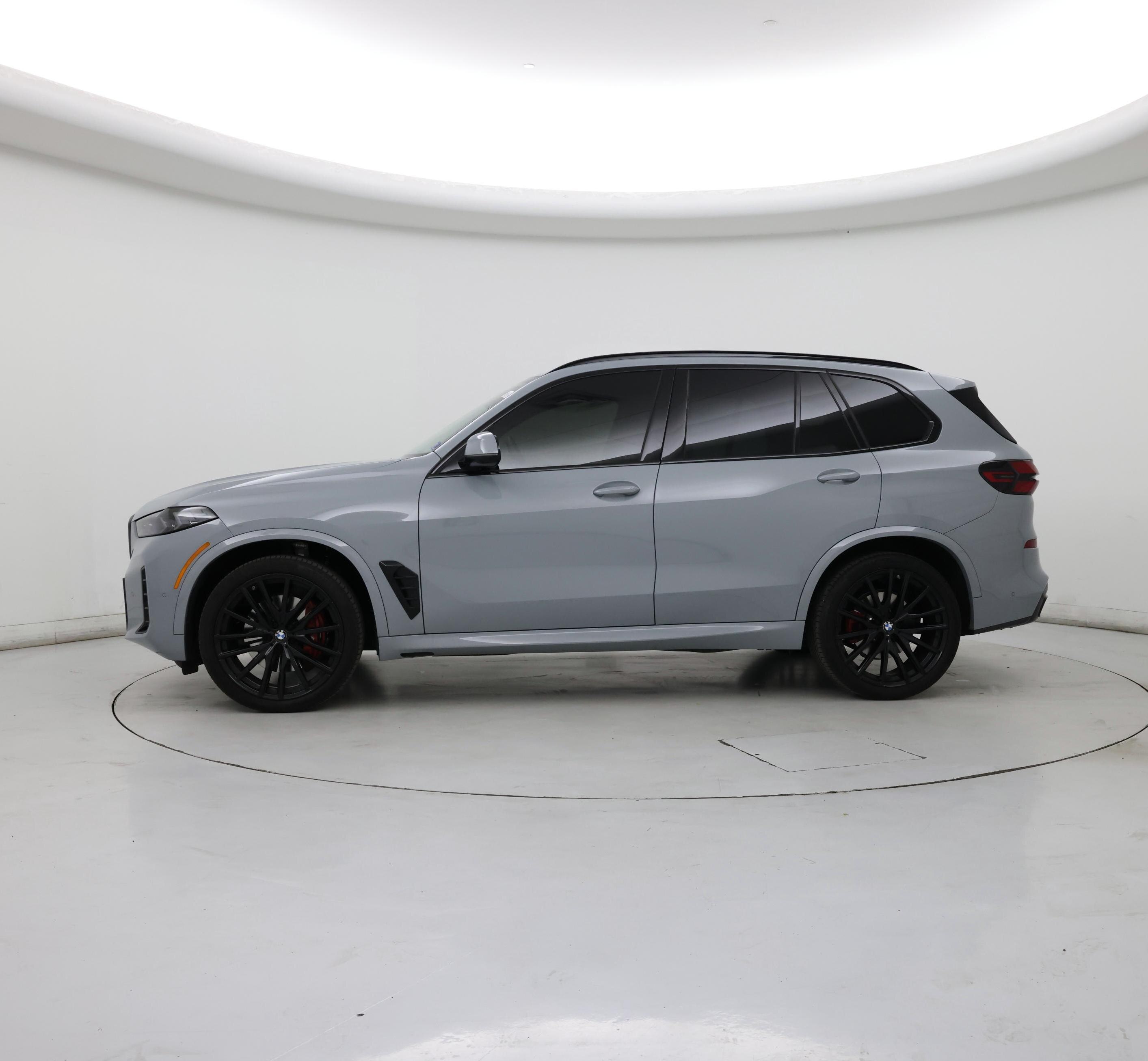 Thumbnail: 2025 BMW X5 - 3