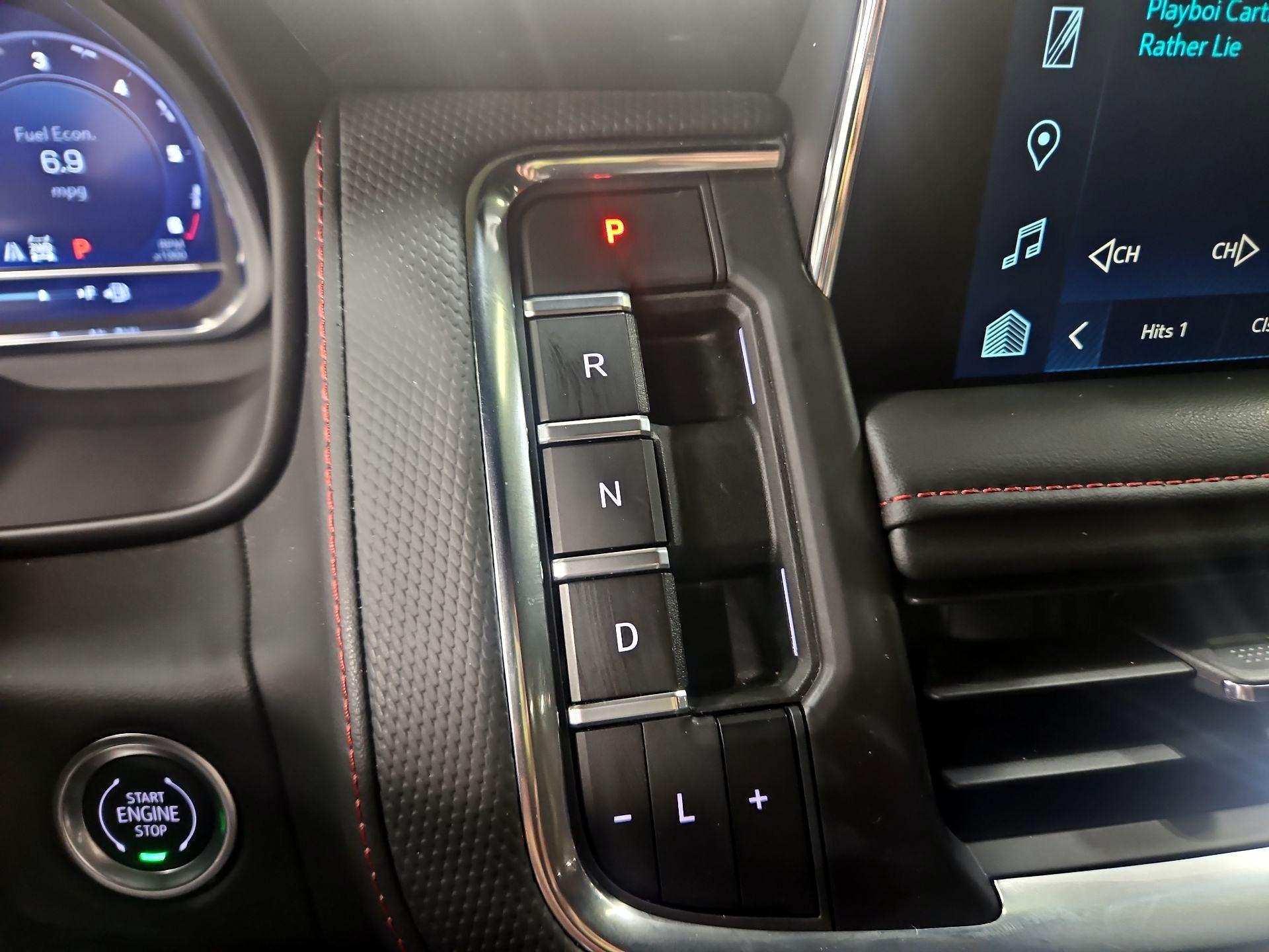 Thumbnail: 2024 Chevrolet Suburban - 18