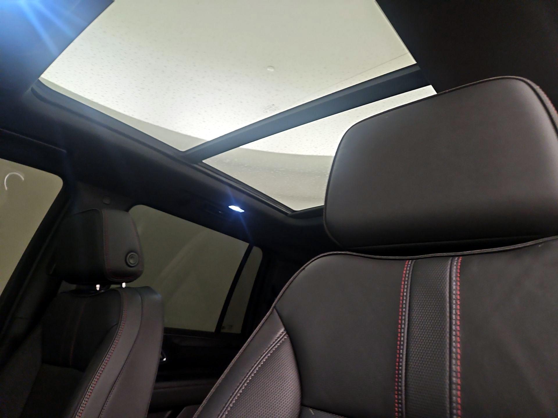 Thumbnail: 2024 Chevrolet Suburban - 20