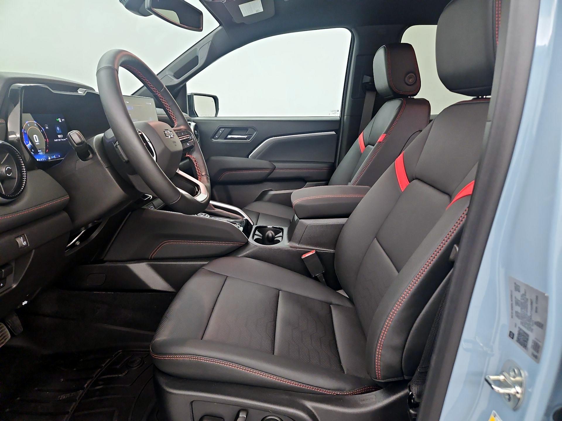 Thumbnail: 2026 Chevrolet Colorado - 11