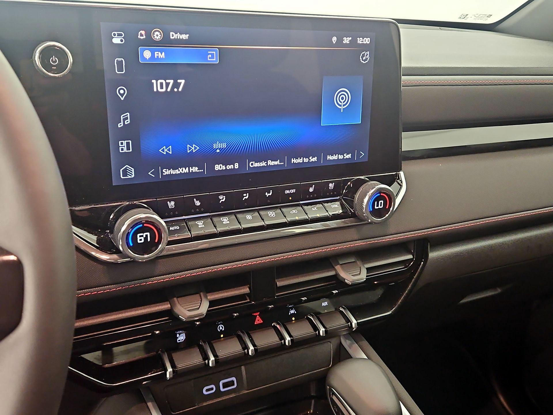 Thumbnail: 2026 Chevrolet Colorado - 15