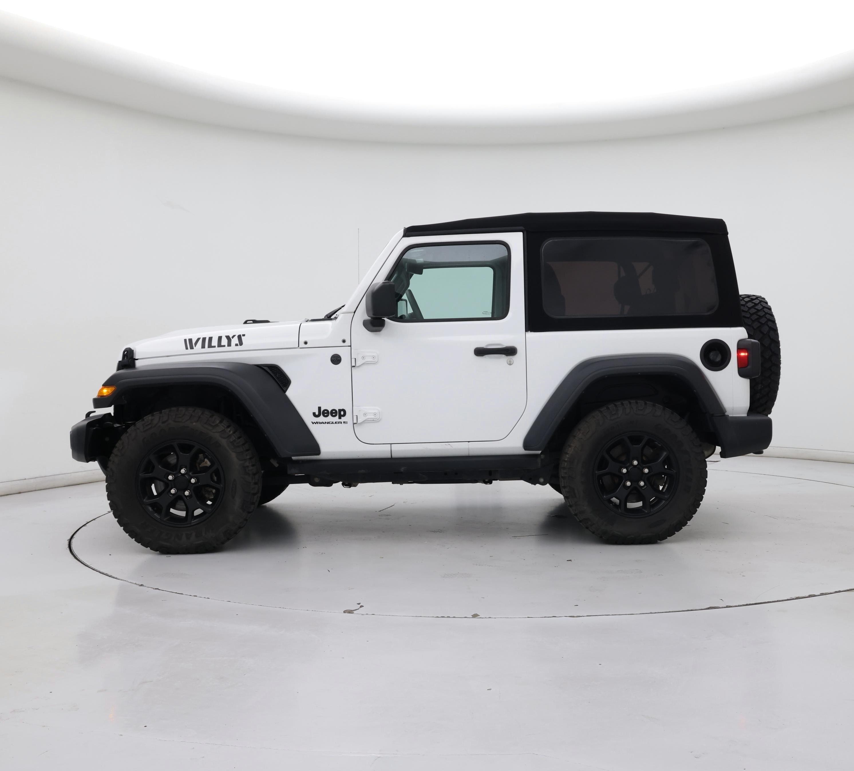 Thumbnail: 2023 Jeep Wrangler - 3
