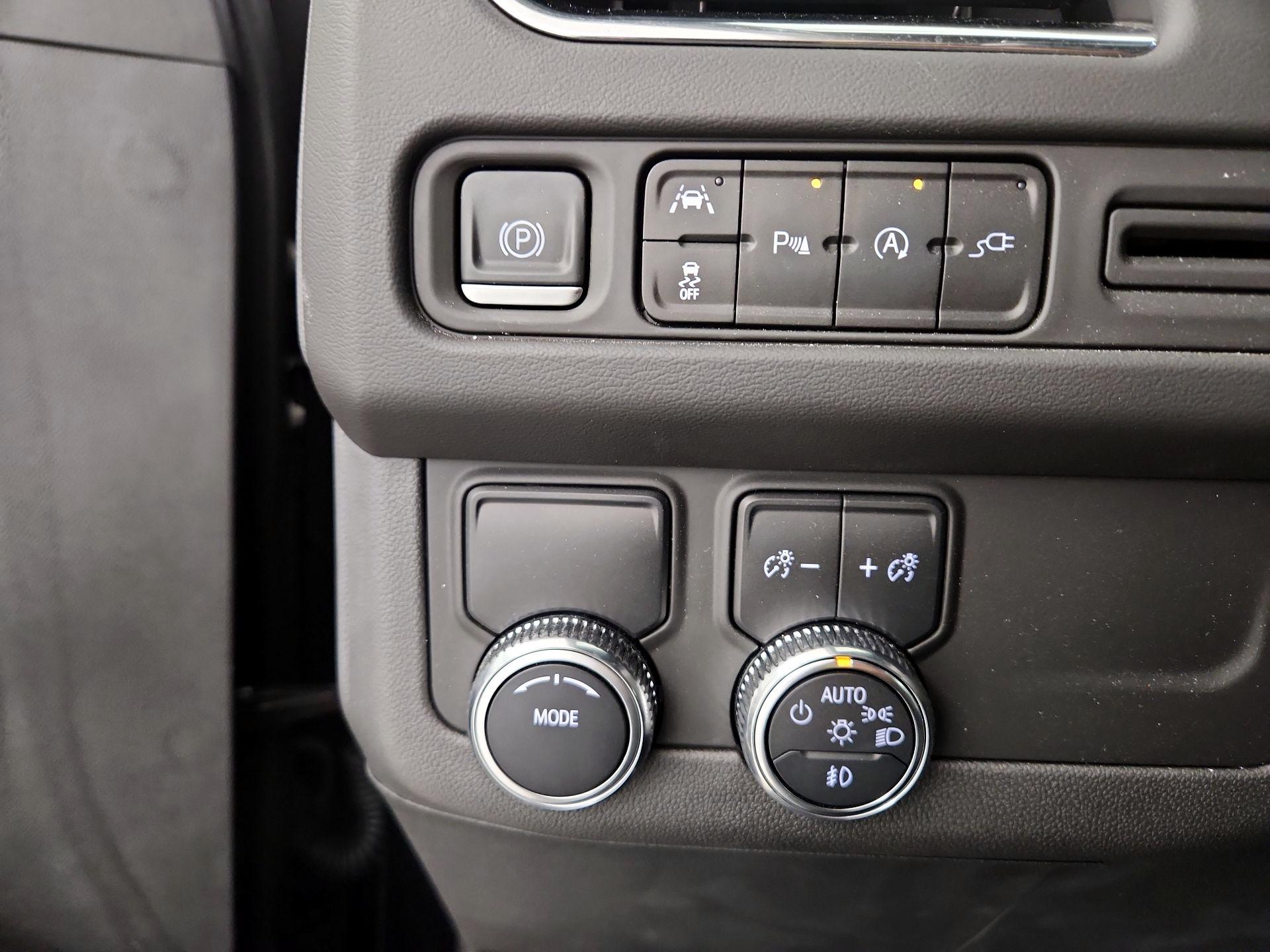 Thumbnail: 2022 GMC Yukon - 13