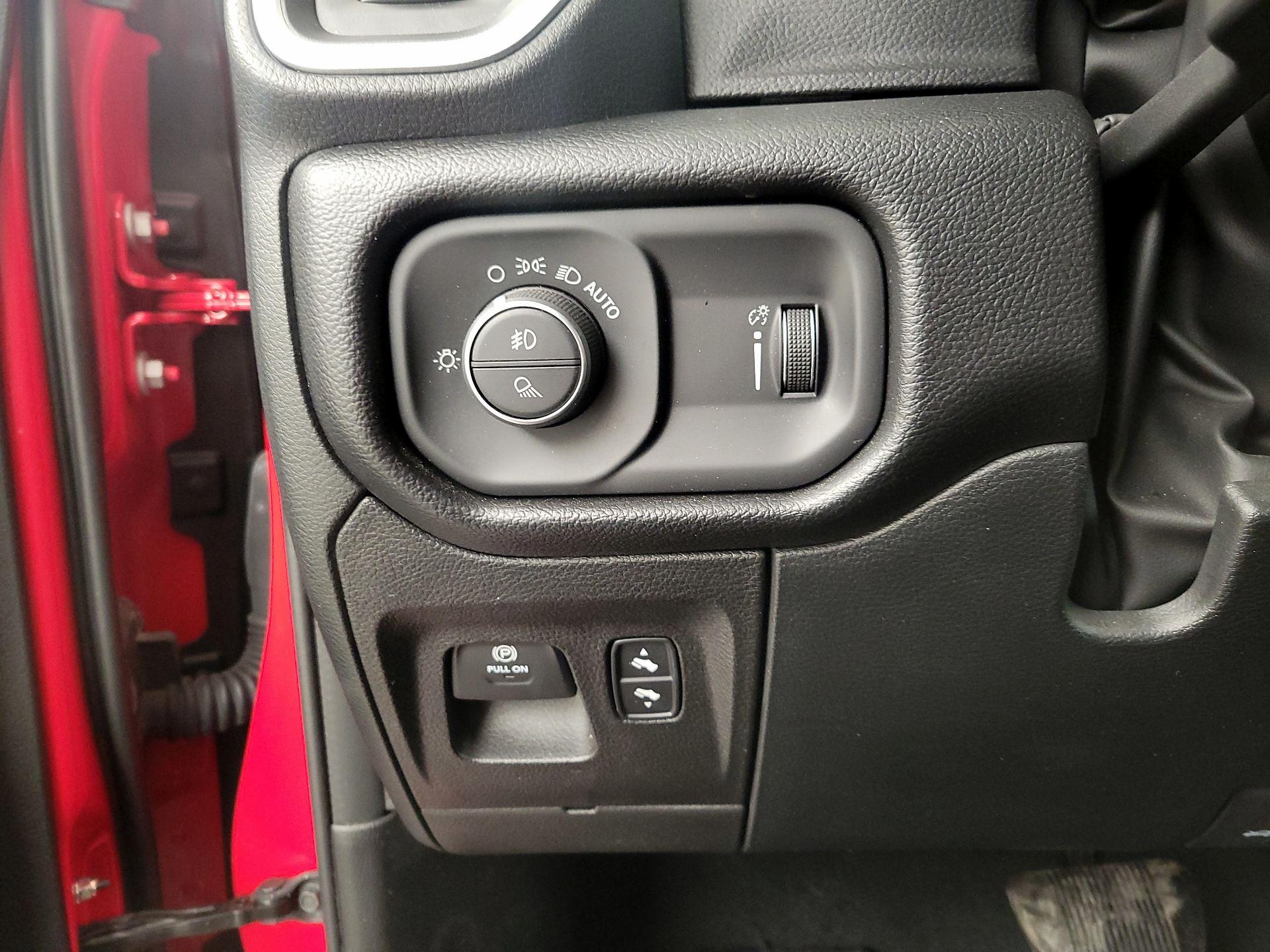 Thumbnail: 2022 RAM 1500 - 13