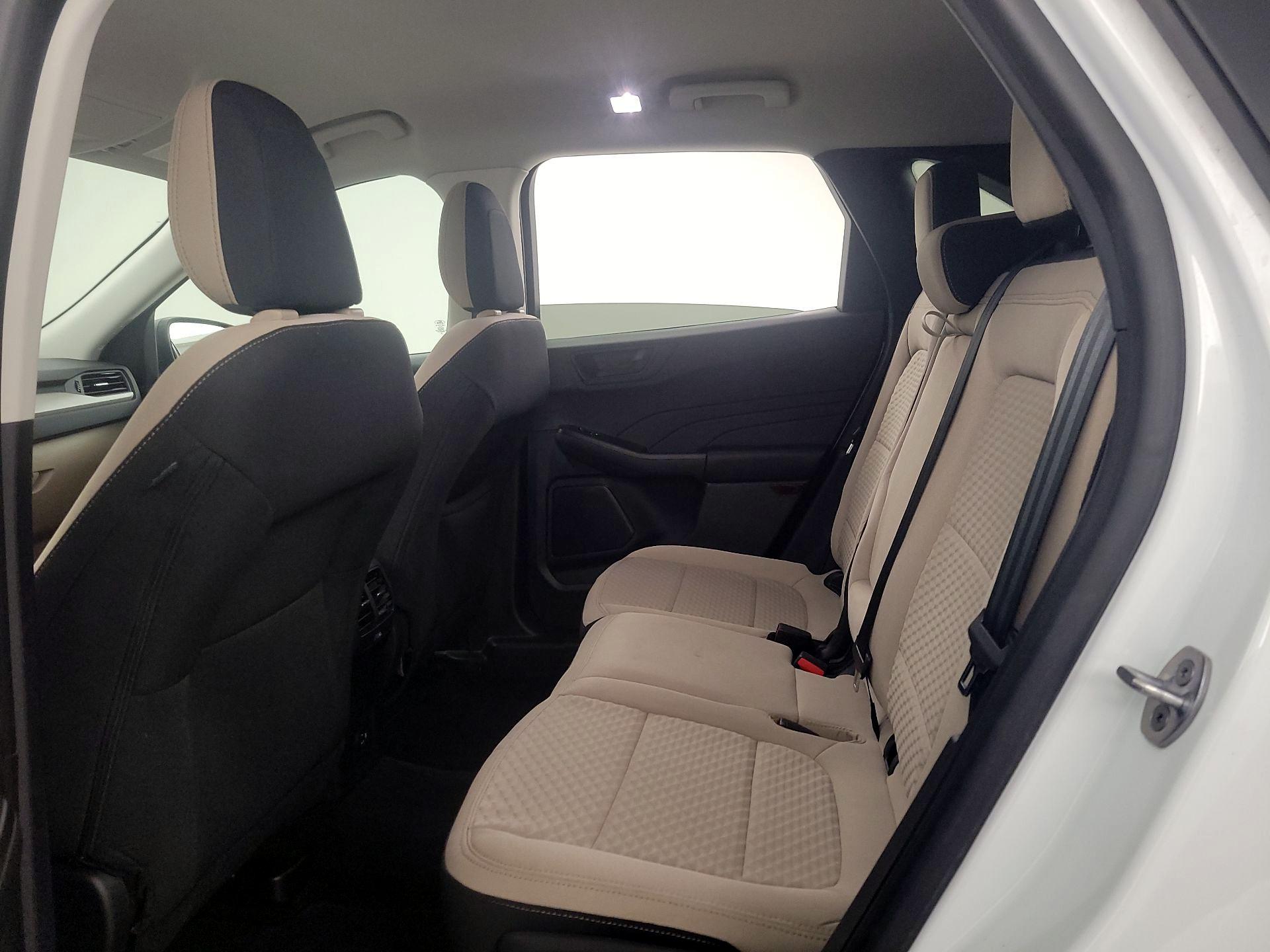 Thumbnail: 2022 Ford Escape - 19