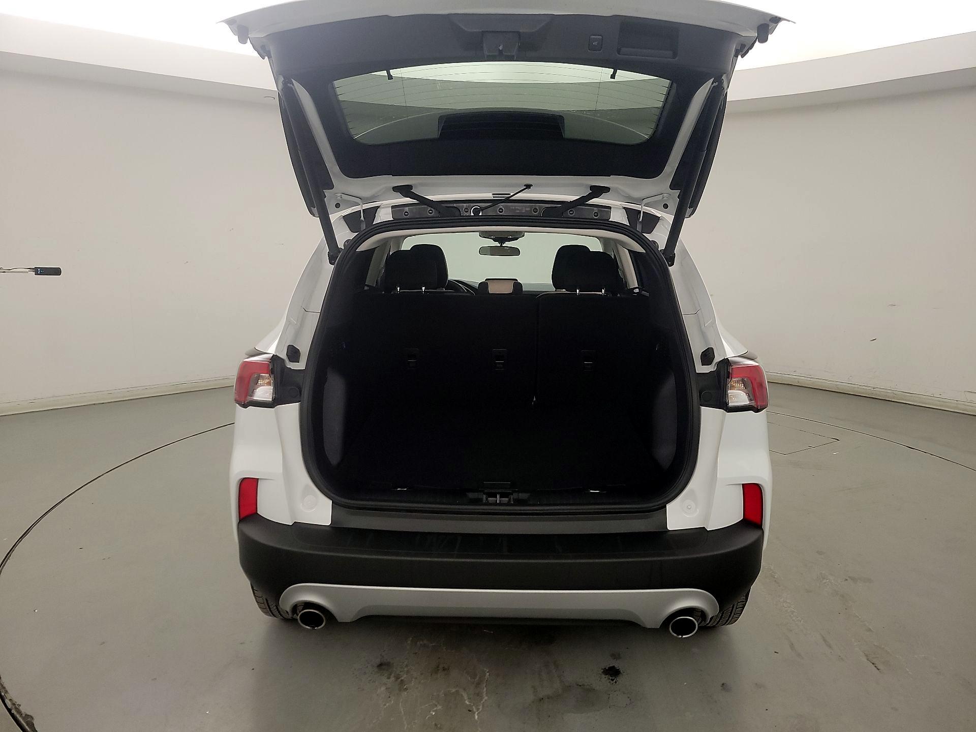 Thumbnail: 2022 Ford Escape - 20