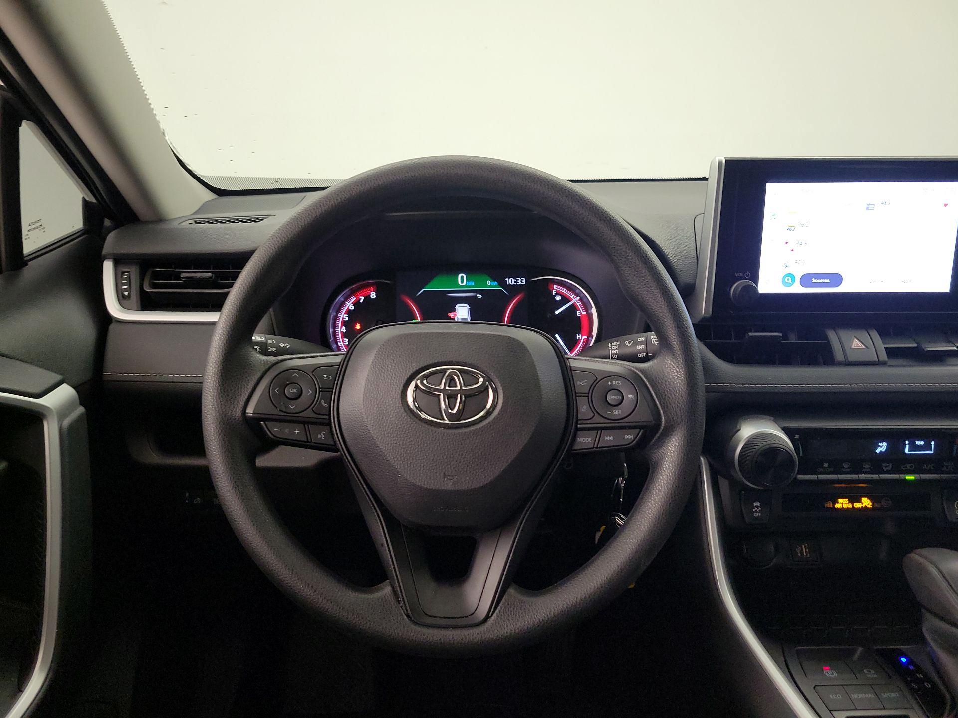 Thumbnail: 2025 Toyota RAV4 - 10