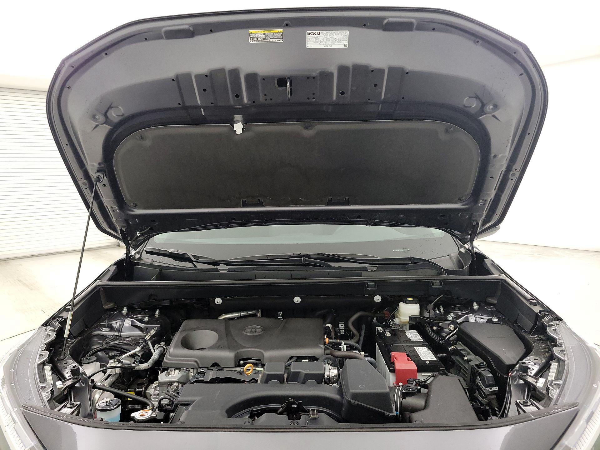 Thumbnail: 2025 Toyota RAV4 - 20