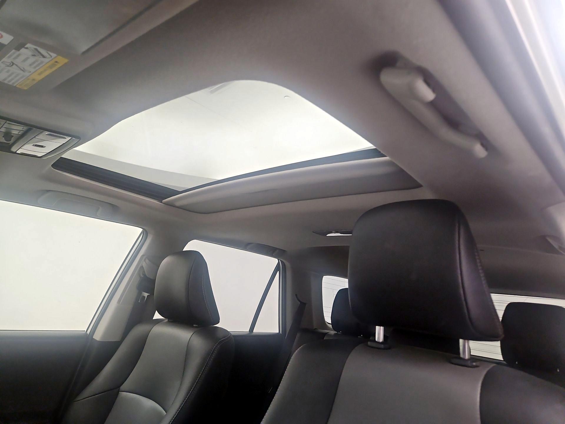 Thumbnail: 2021 Toyota 4Runner - 15