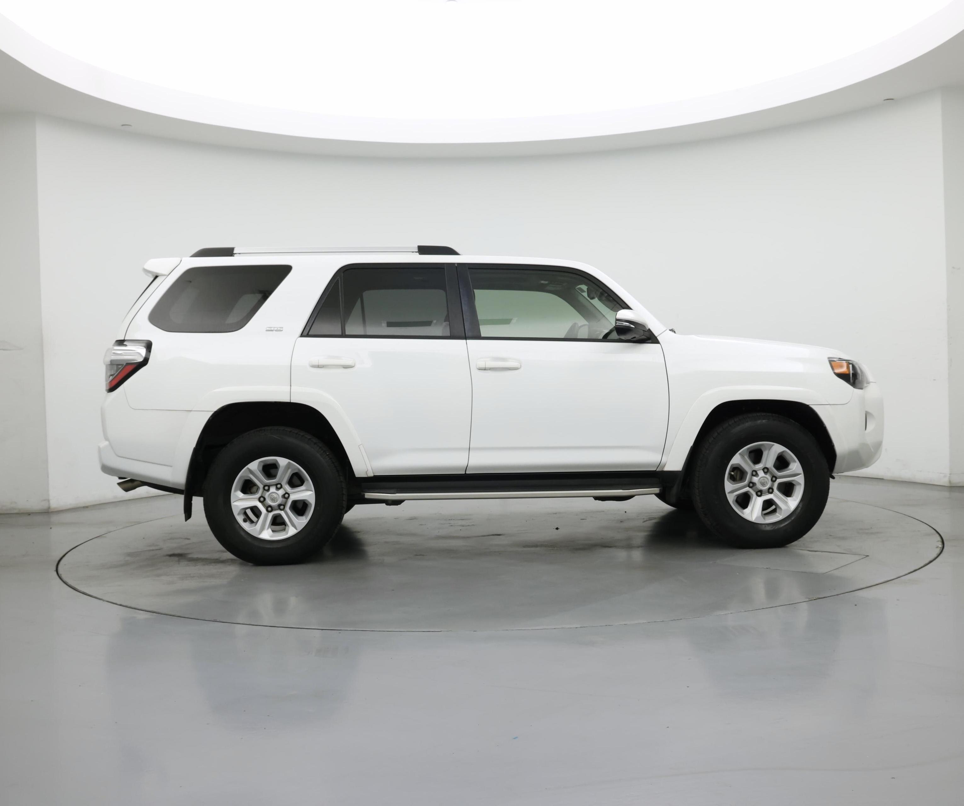 Thumbnail: 2021 Toyota 4Runner - 7