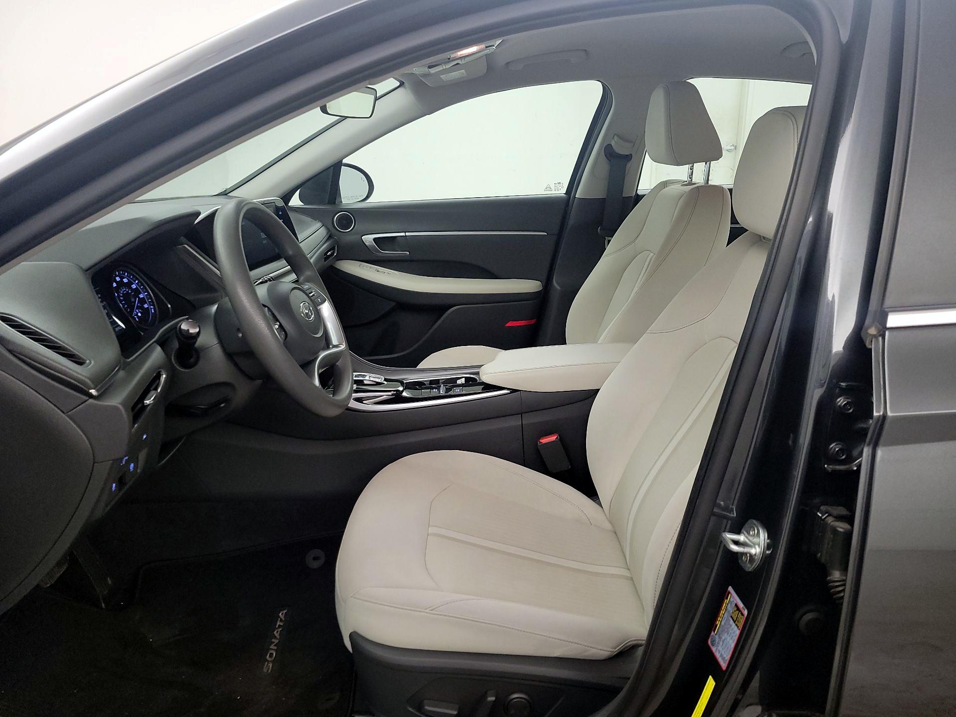 Thumbnail: 2022 Hyundai Sonata - 11