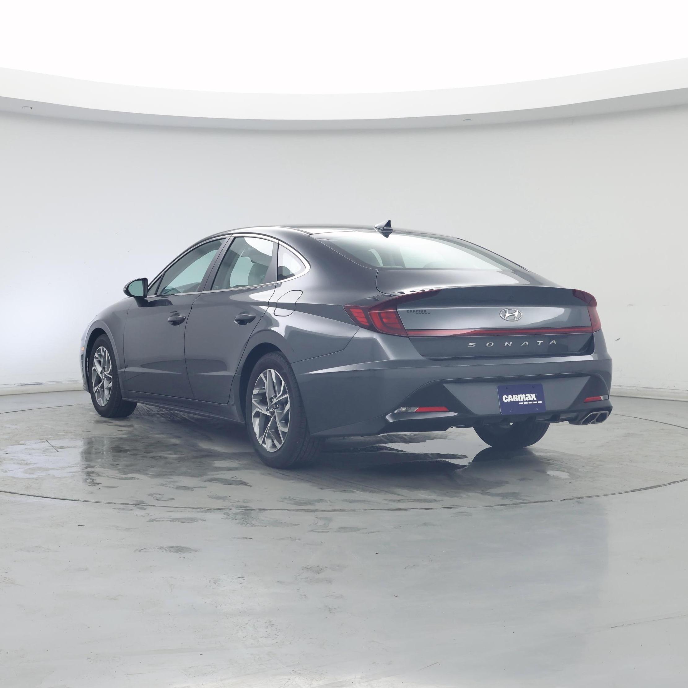 Thumbnail: 2022 Hyundai Sonata - 2