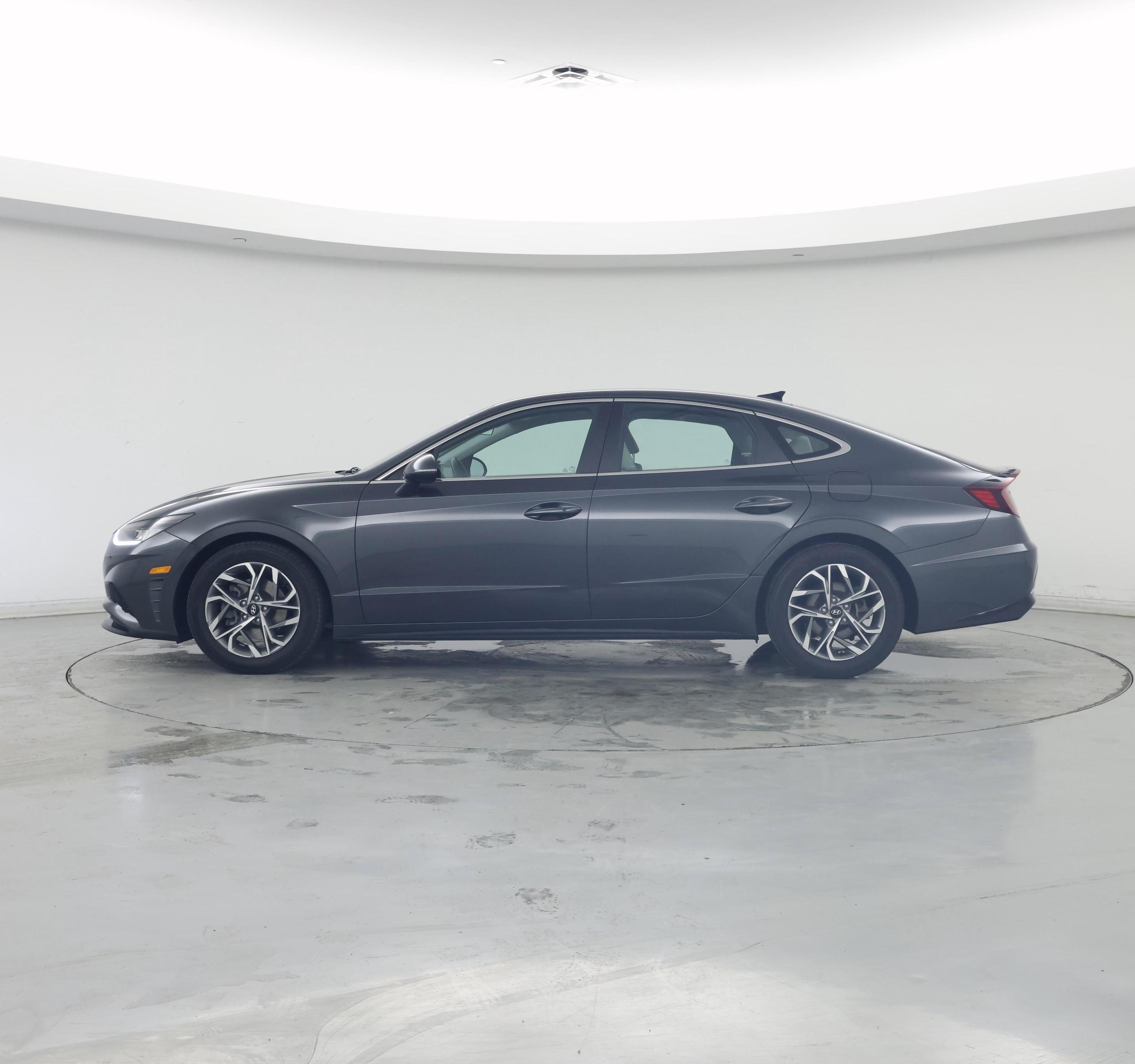 Thumbnail: 2022 Hyundai Sonata - 3