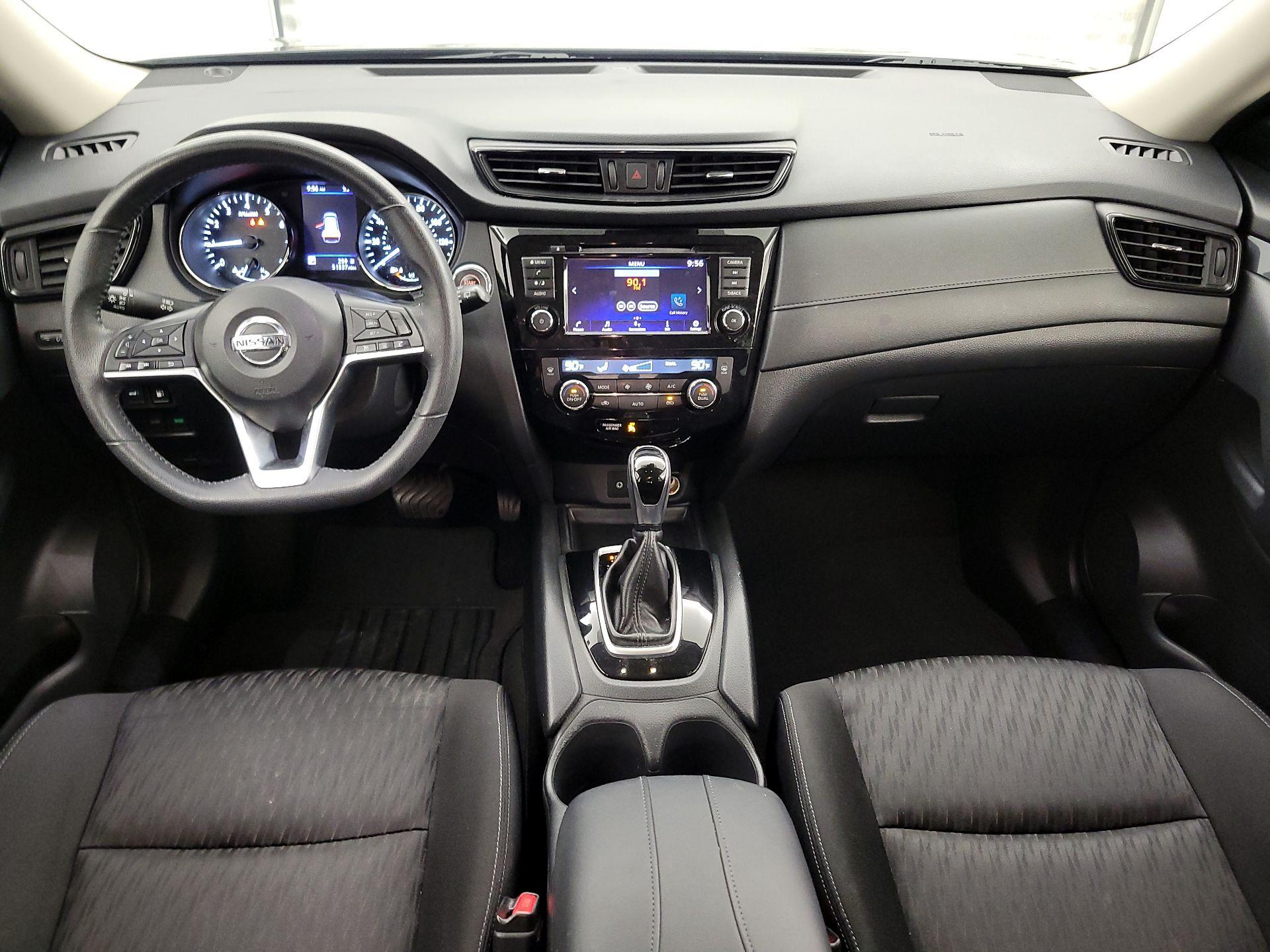 Thumbnail: 2020 Nissan Rogue - 9