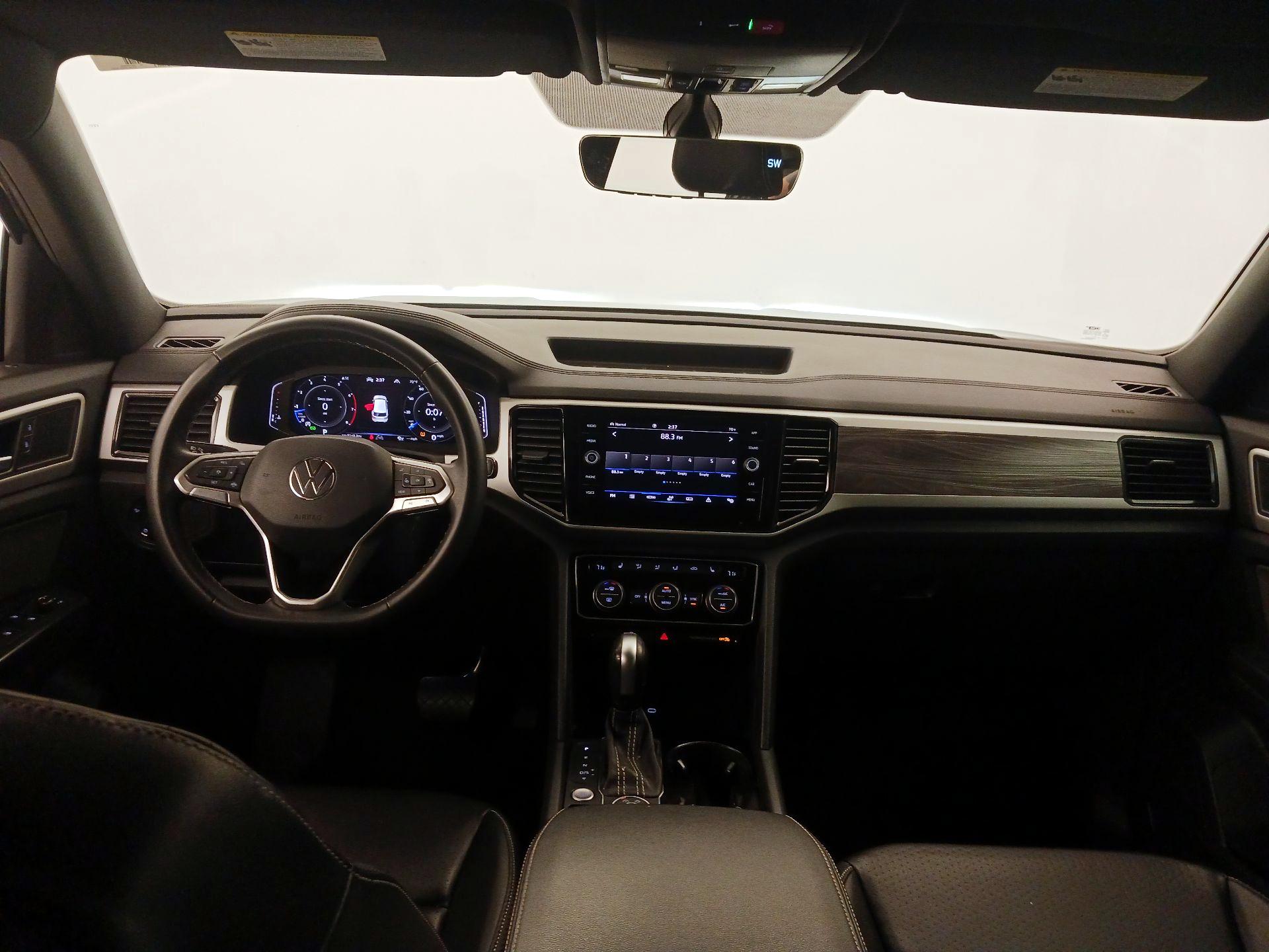 Thumbnail: 2022 Volkswagen Atlas - 9