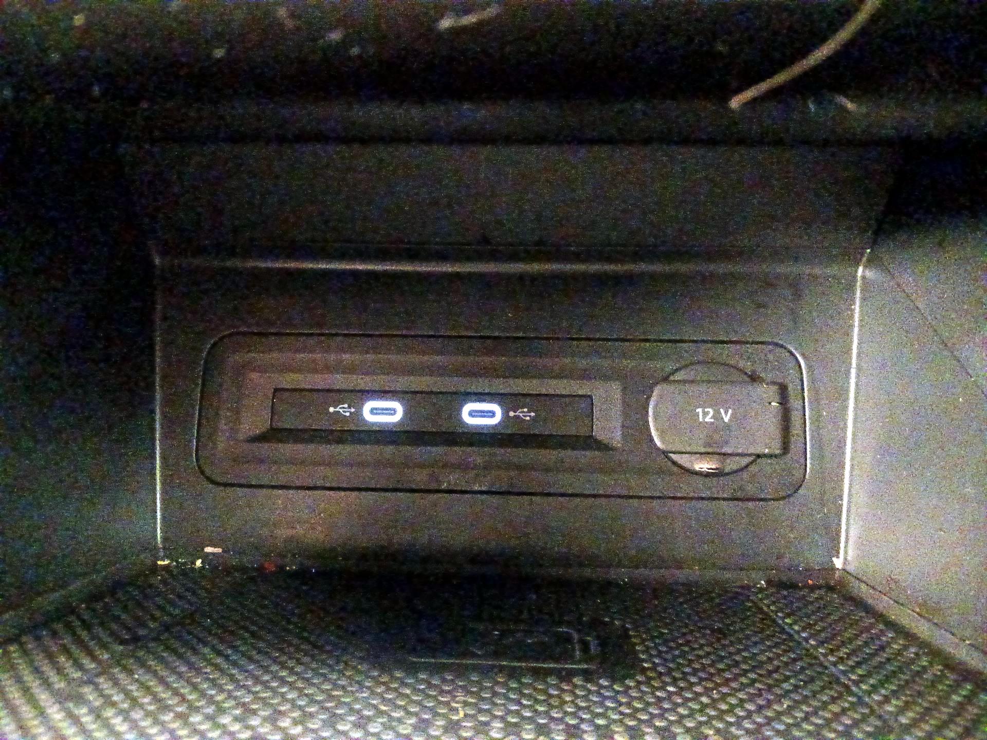 Thumbnail: 2022 Volkswagen Atlas - 19