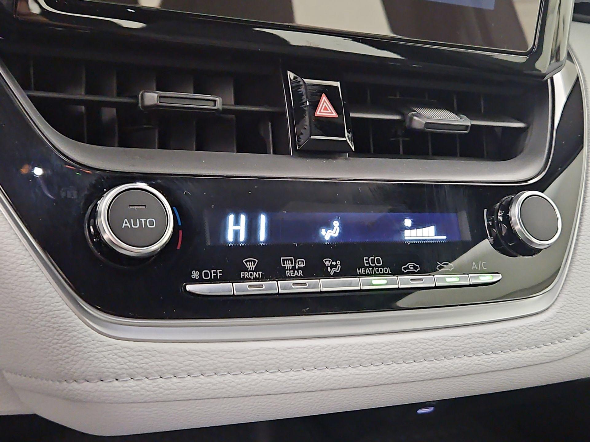 Thumbnail: 2025 Toyota Corolla - 16