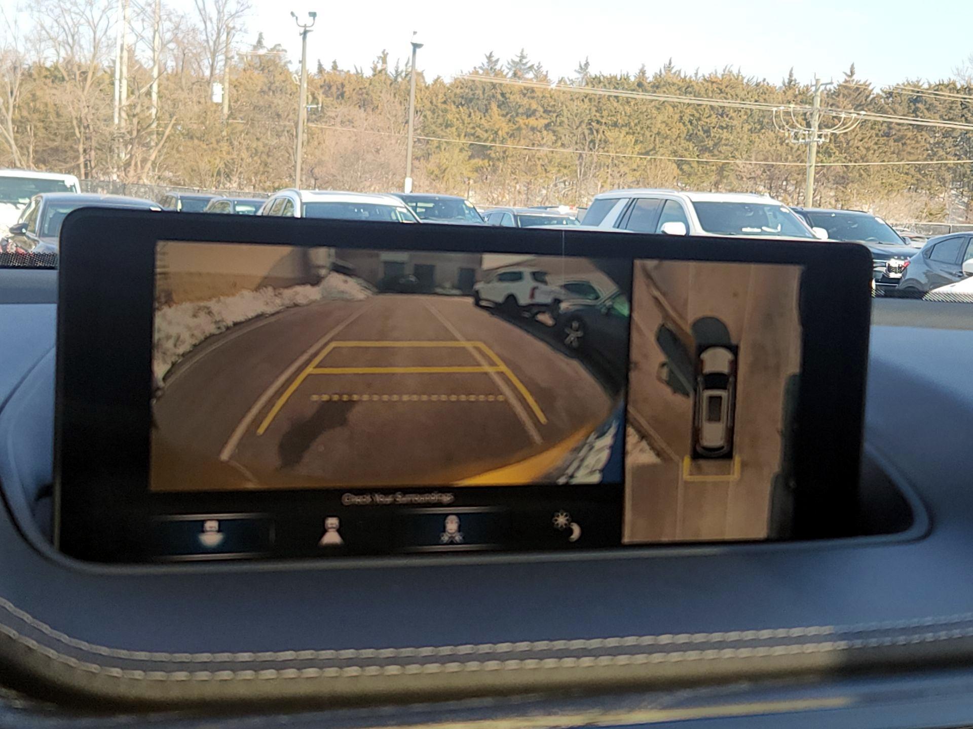 Thumbnail: 2022 Acura MDX - 13