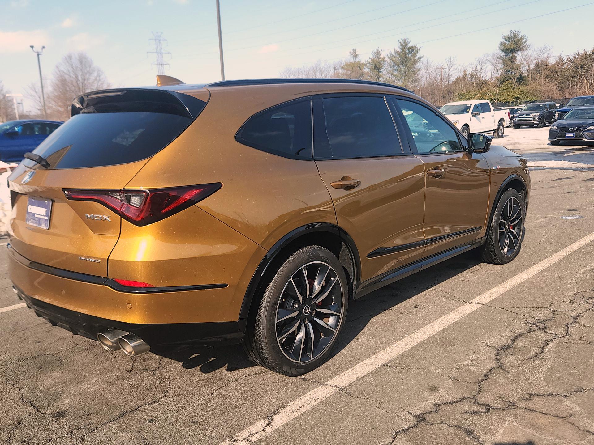 Thumbnail: 2022 Acura MDX - 5