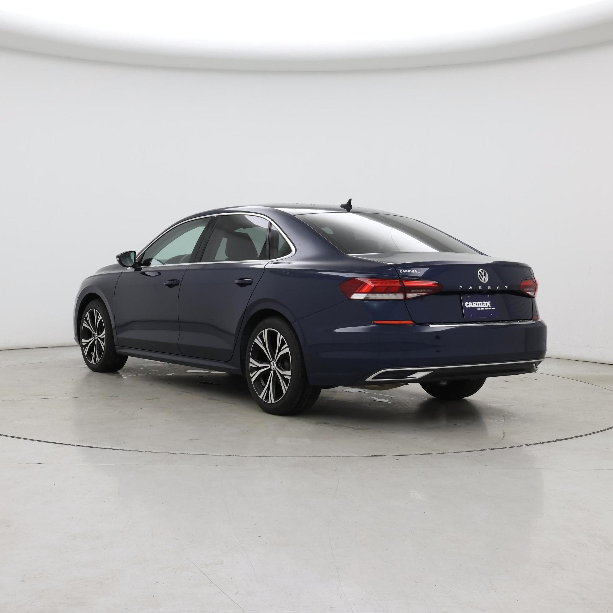 Thumbnail: 2022 Volkswagen Passat - 2
