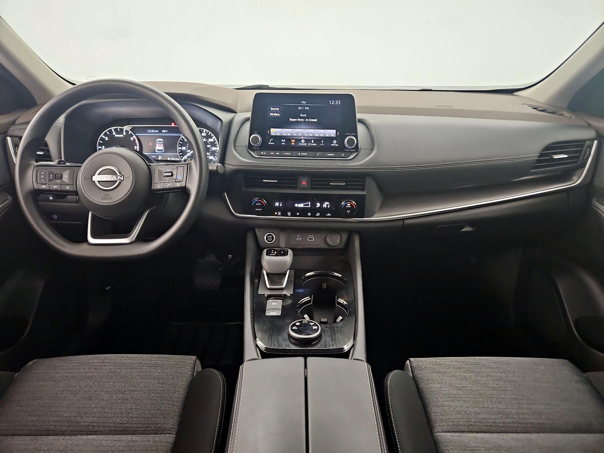 Thumbnail: 2023 Nissan Rogue - 9