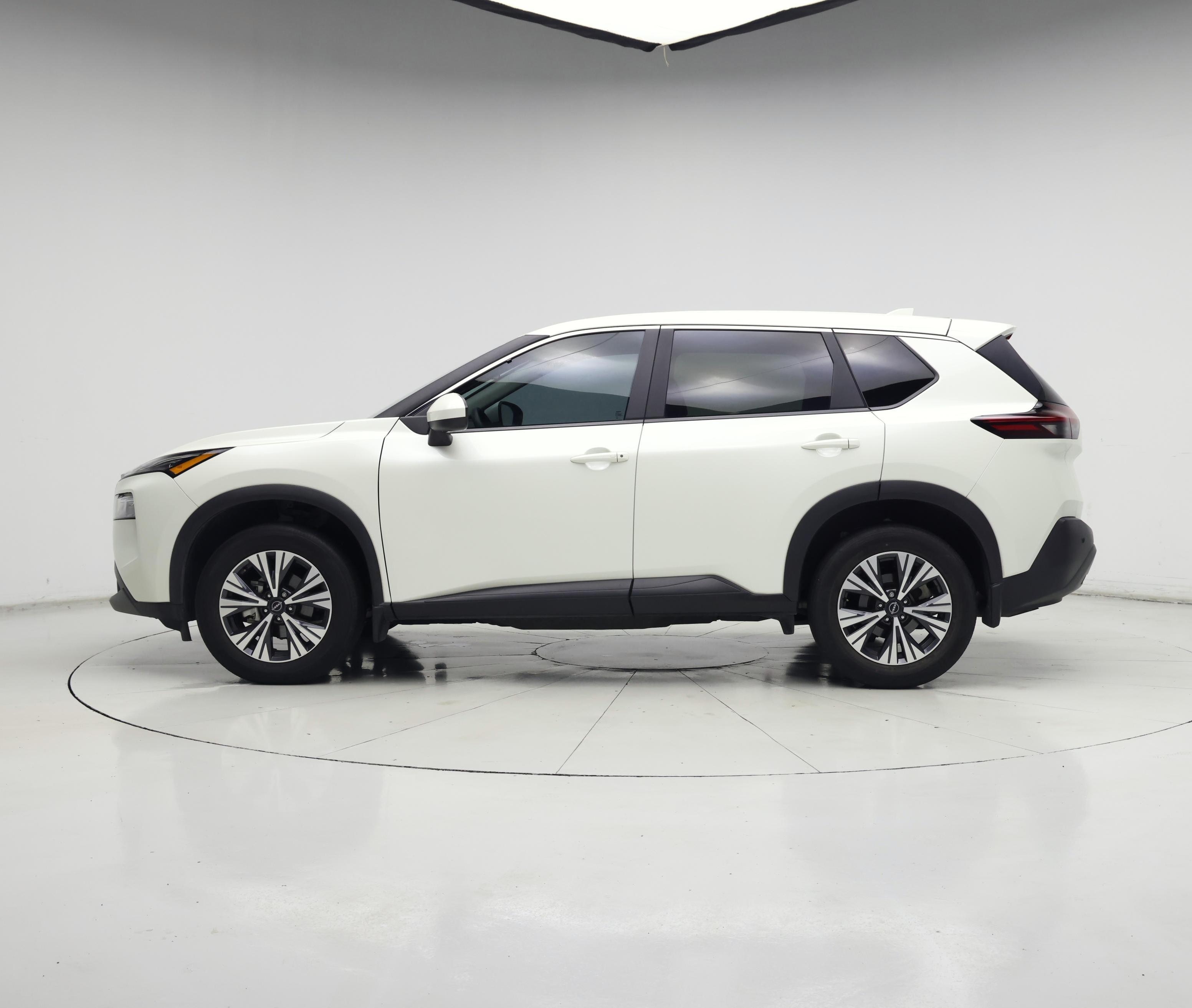 Thumbnail: 2023 Nissan Rogue - 3