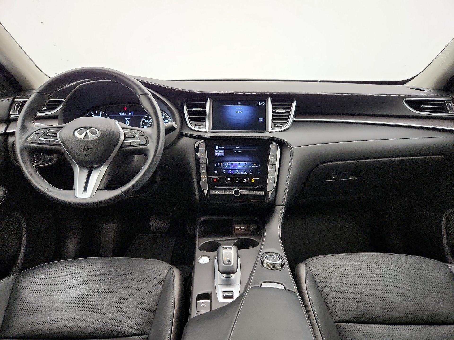 Thumbnail: 2023 INFINITI QX50 - 9