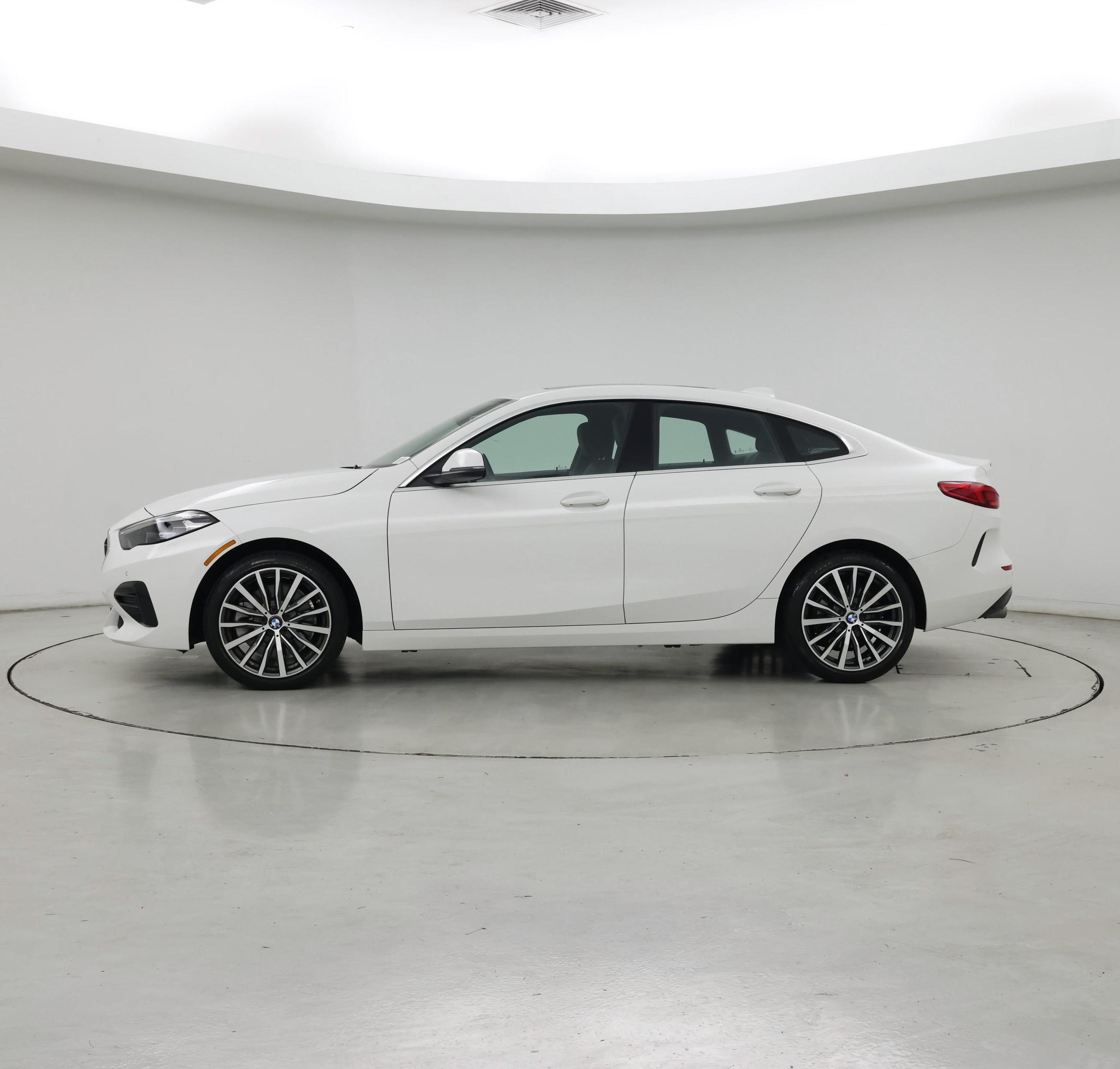 Thumbnail: 2023 BMW 2 Series - 3